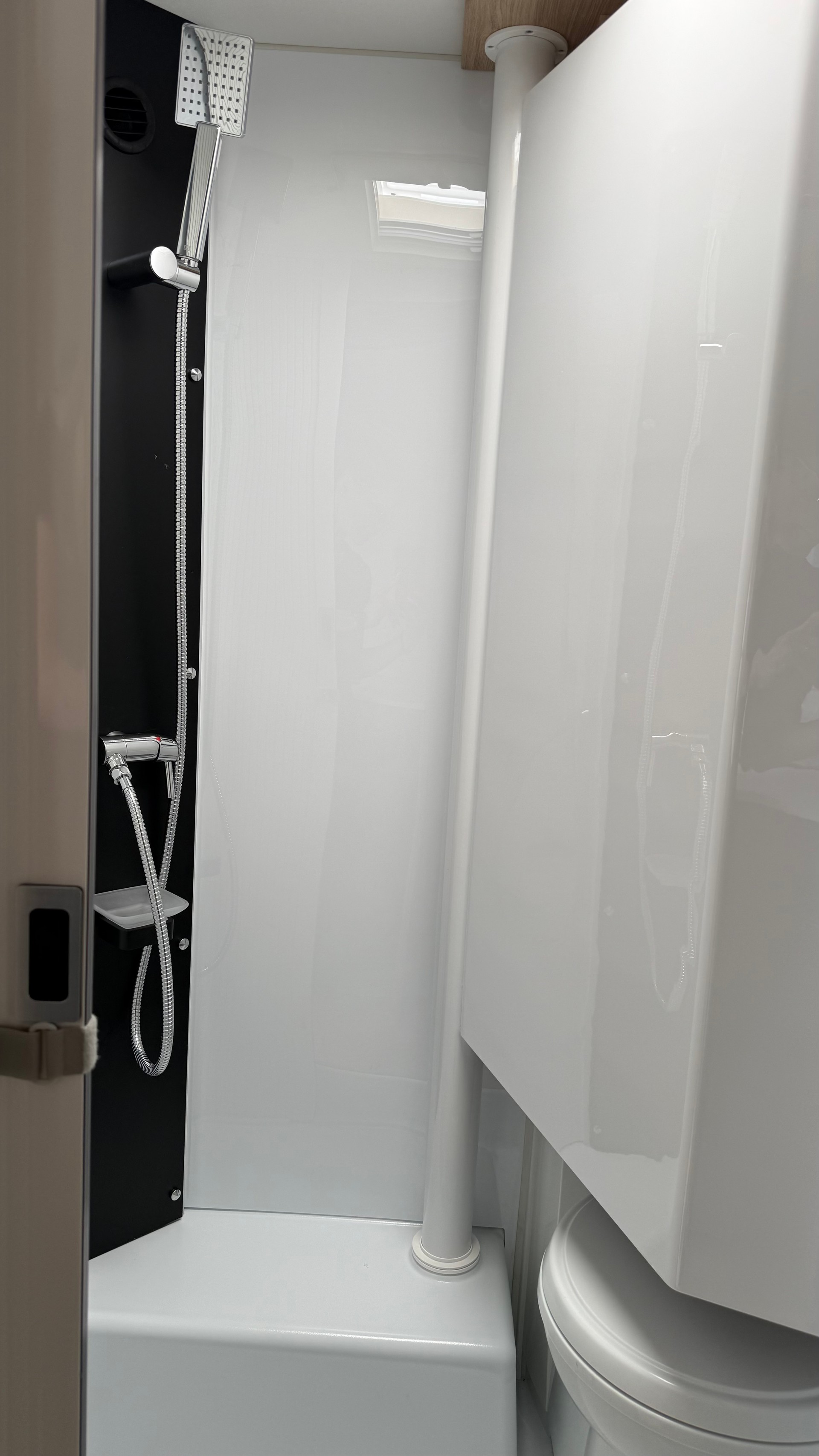 CARAVELAIR Exclusive Line 542-image-20