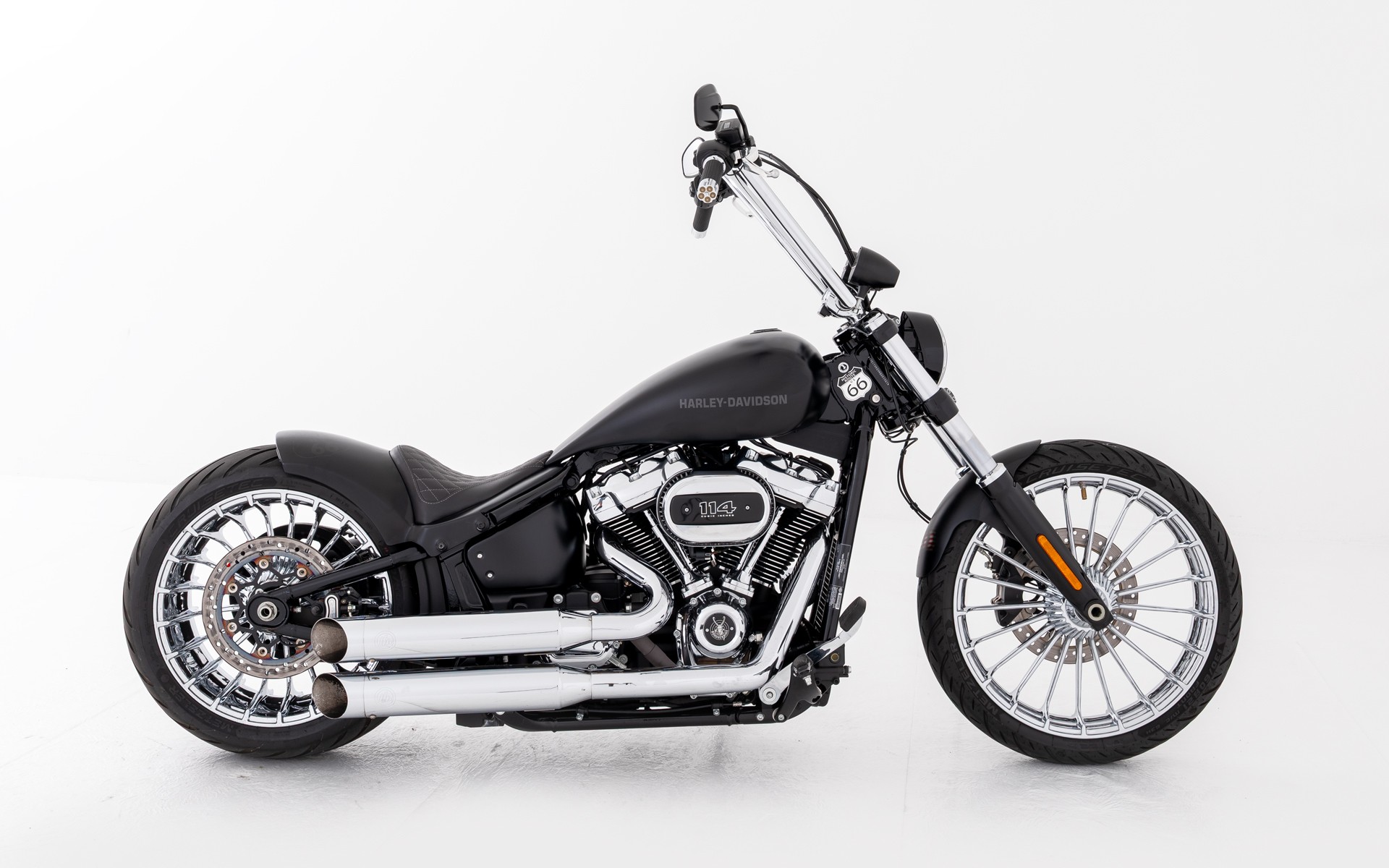 HARLEY-DAVIDSON FXBRS Breakout 114 ABS-image-1