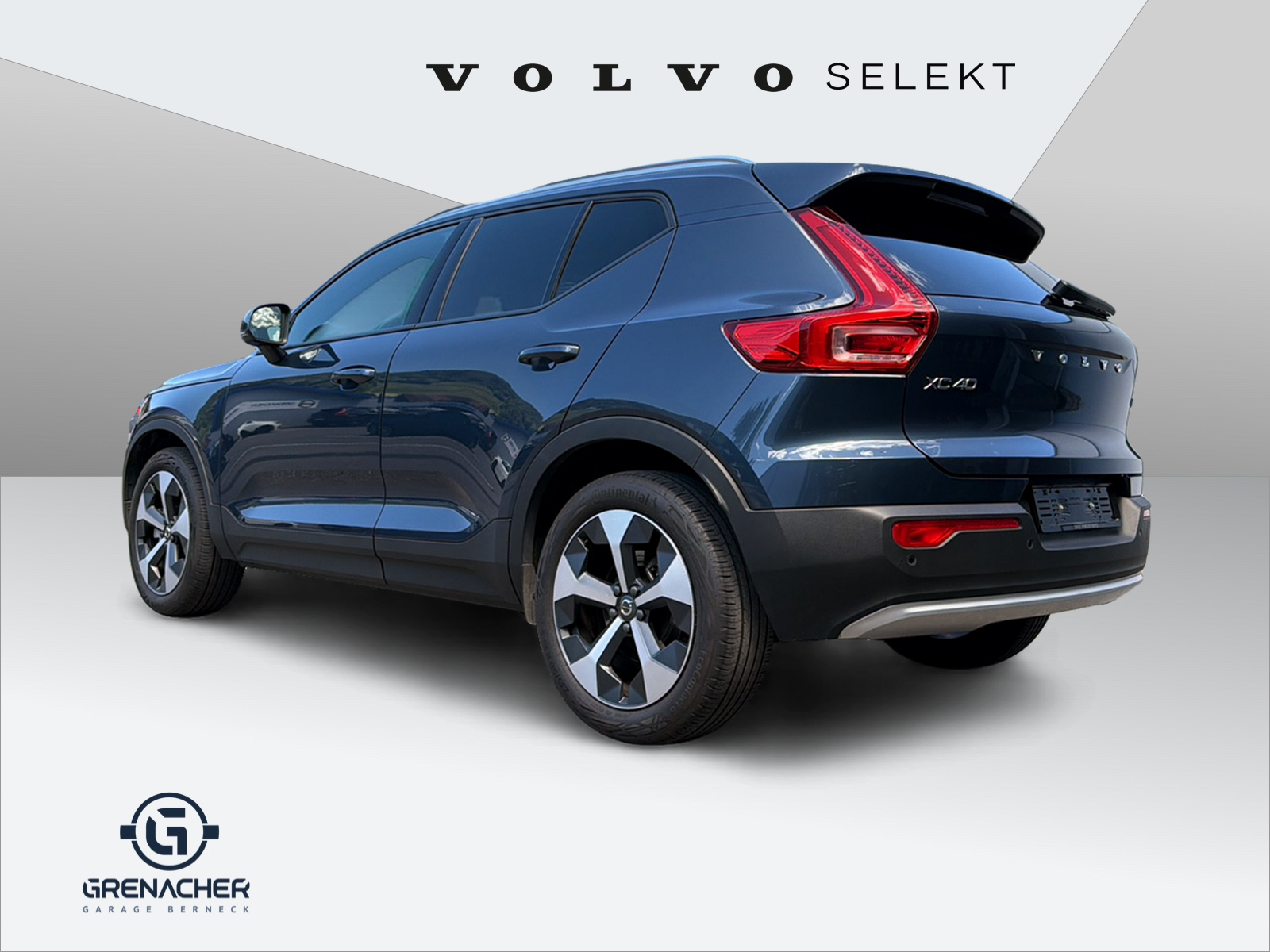VOLVO XC40 2.0 B3 MH XCITE-showroom-element-3