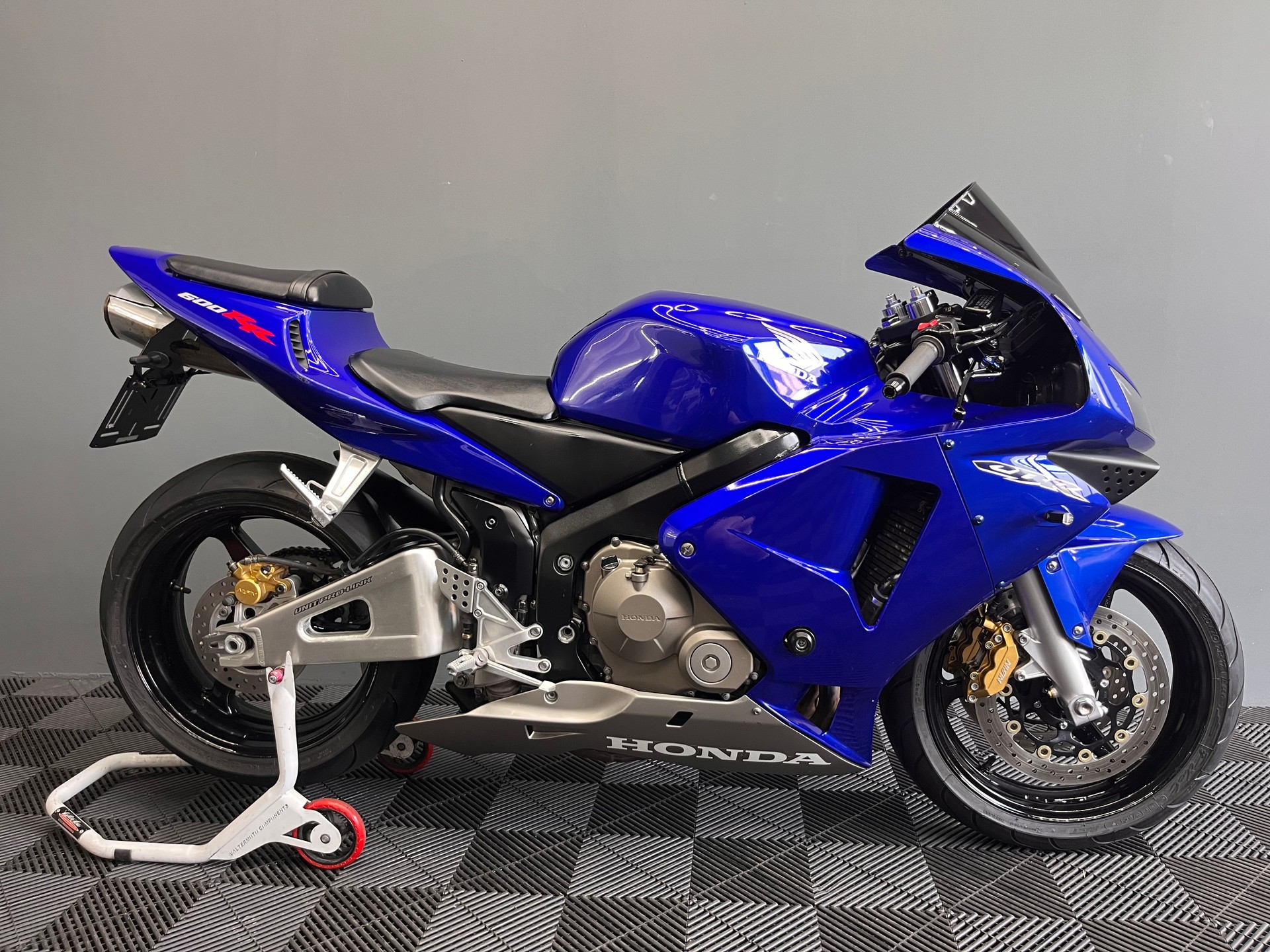 HONDA CBR 600 RR-image-1