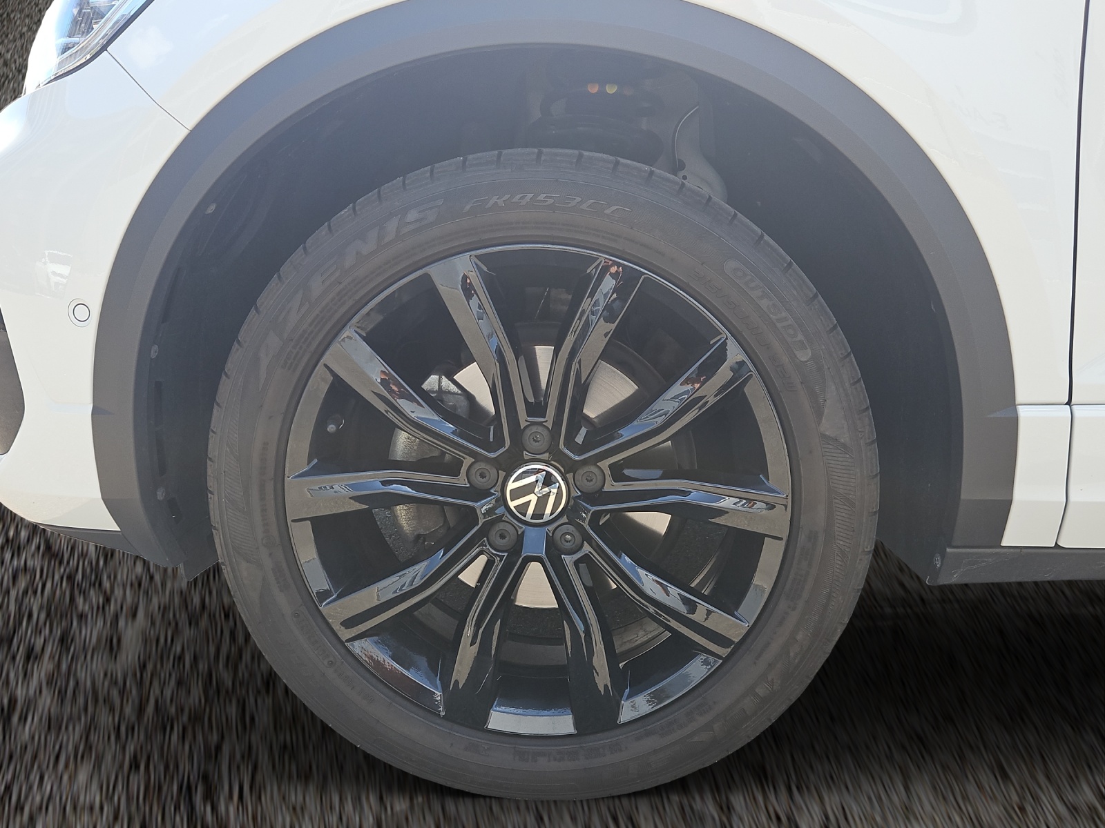 VW T-Roc 1.5 TSI EVO R-Line DSG-image-4