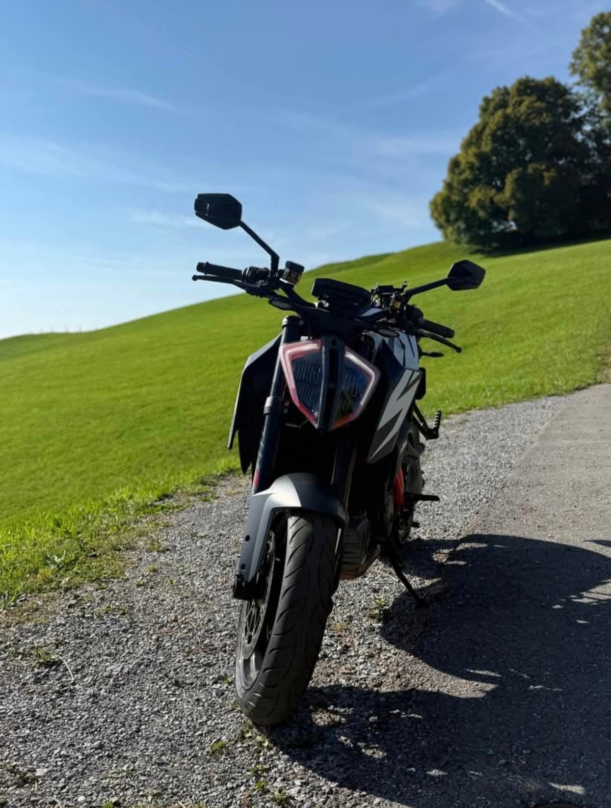 KTM Super Duke 1290 R wie neu – unter 7’000 km – 130 kW – Top gepflegt + Zubehör-image-4