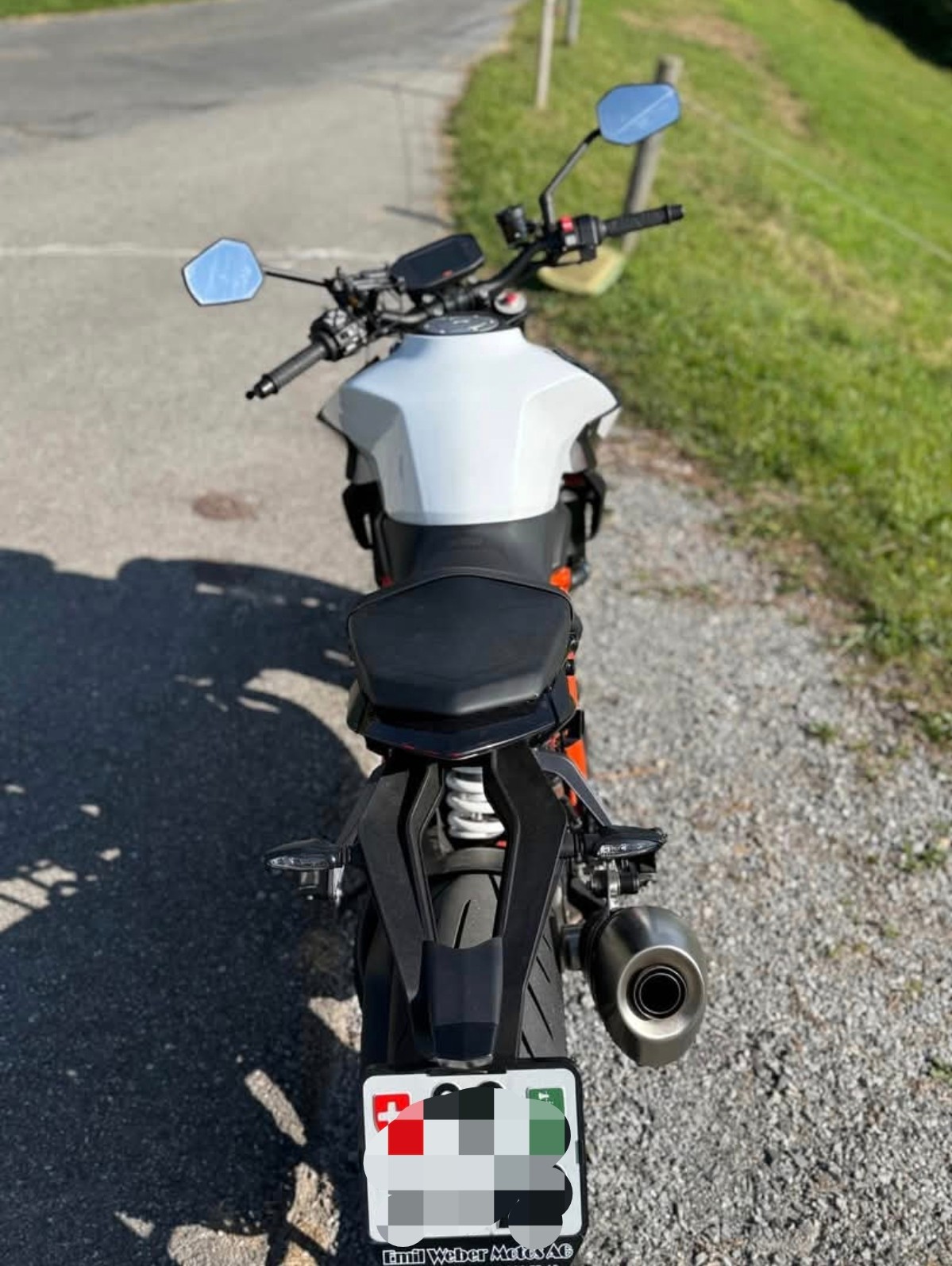 KTM Super Duke 1290 R wie neu – unter 7’000 km – 130 kW – Top gepflegt + Zubehör-image-5
