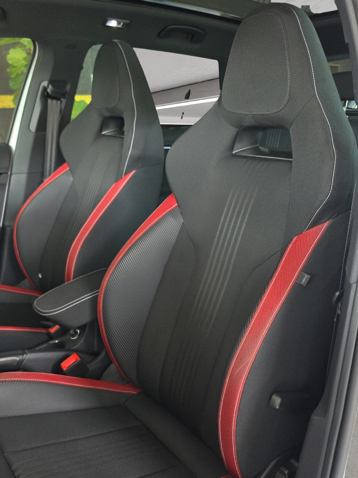 SKODA Kamiq 1.5 TSI ACT Monte Carlo DSG-image-8