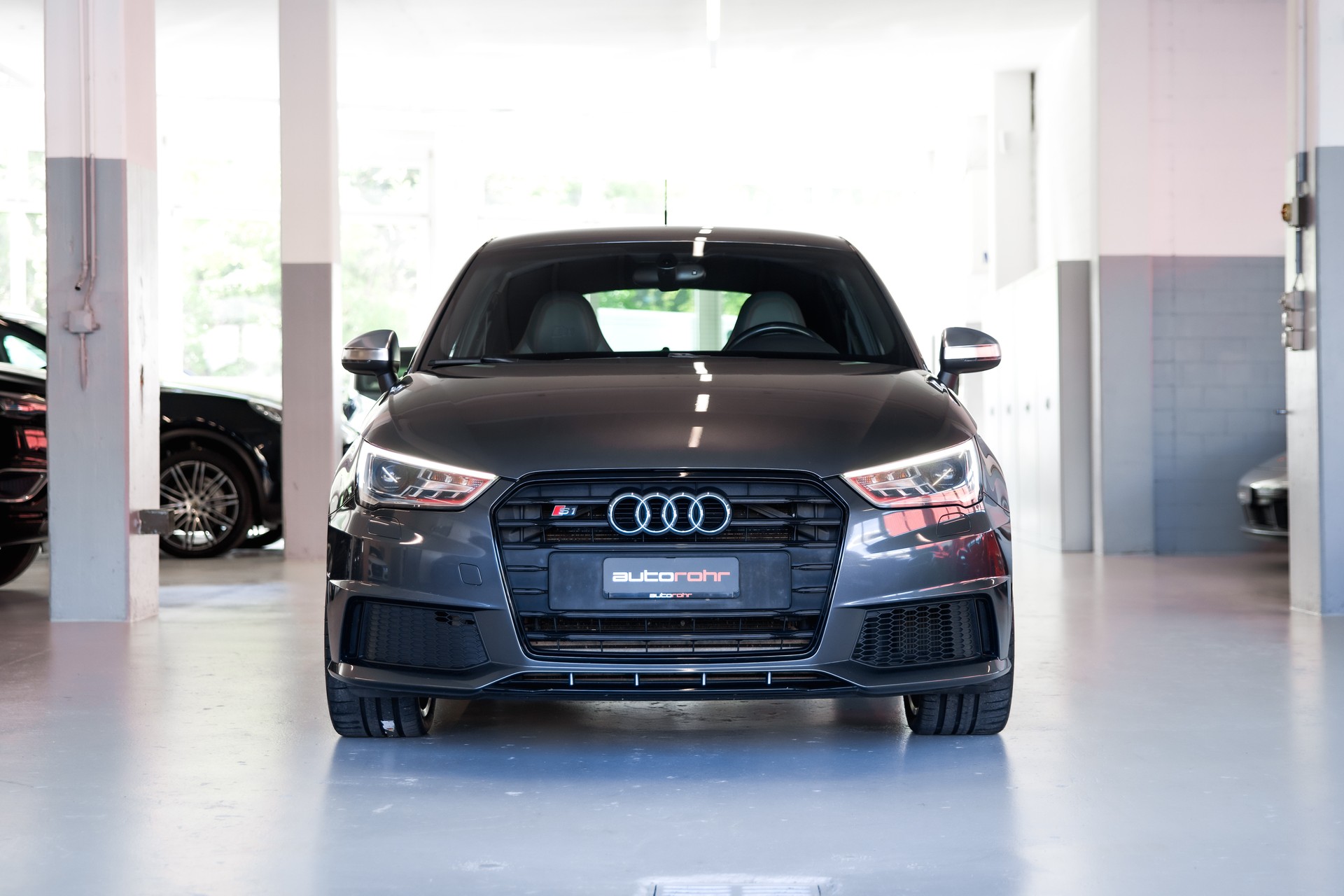 AUDI S1 Sportback 2.0 TFSI quattro-showroom-element-1