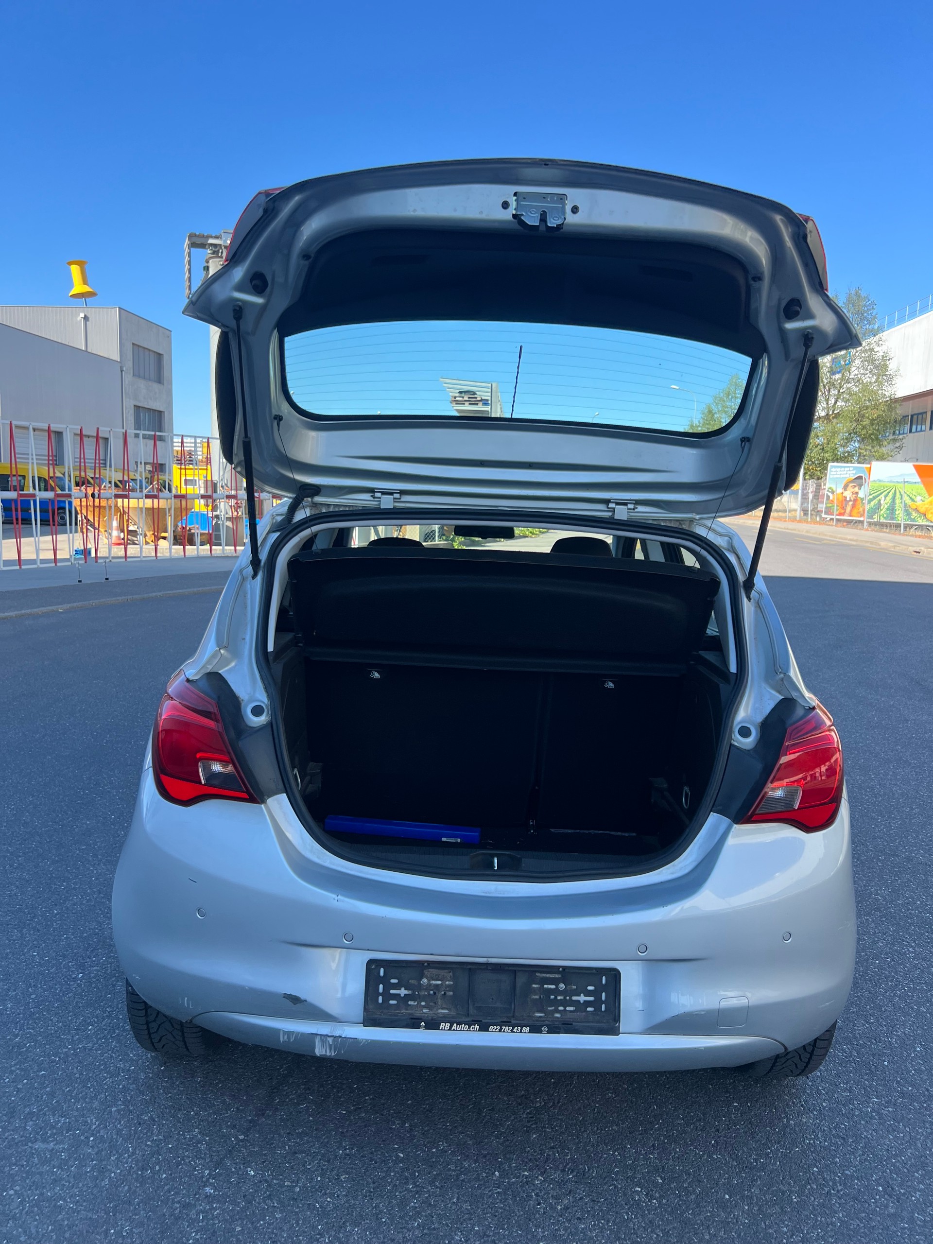 OPEL Corsa 1.4 TP Enjoy Automatic-image-15