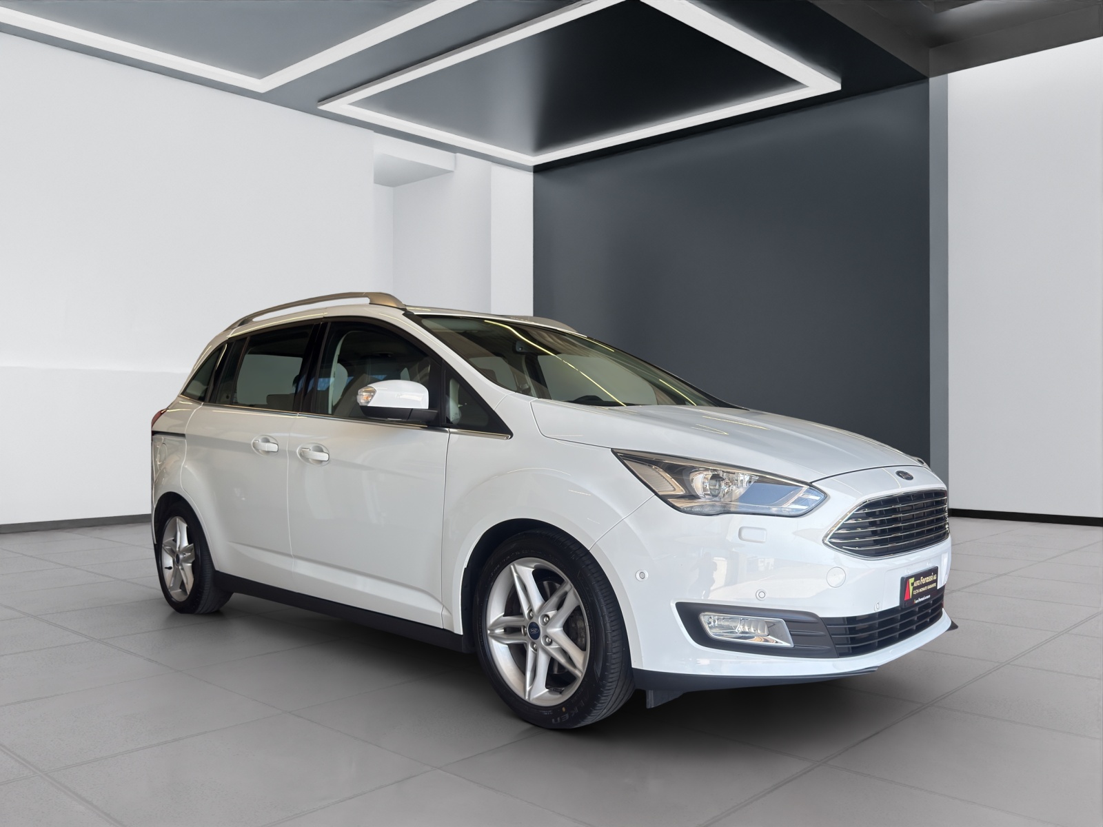 FORD C-Max 2.0 TDCi Titanium X PowerShift-image-5