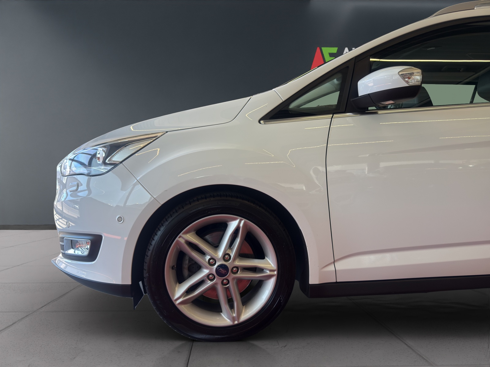 FORD C-Max 2.0 TDCi Titanium X PowerShift-image-11