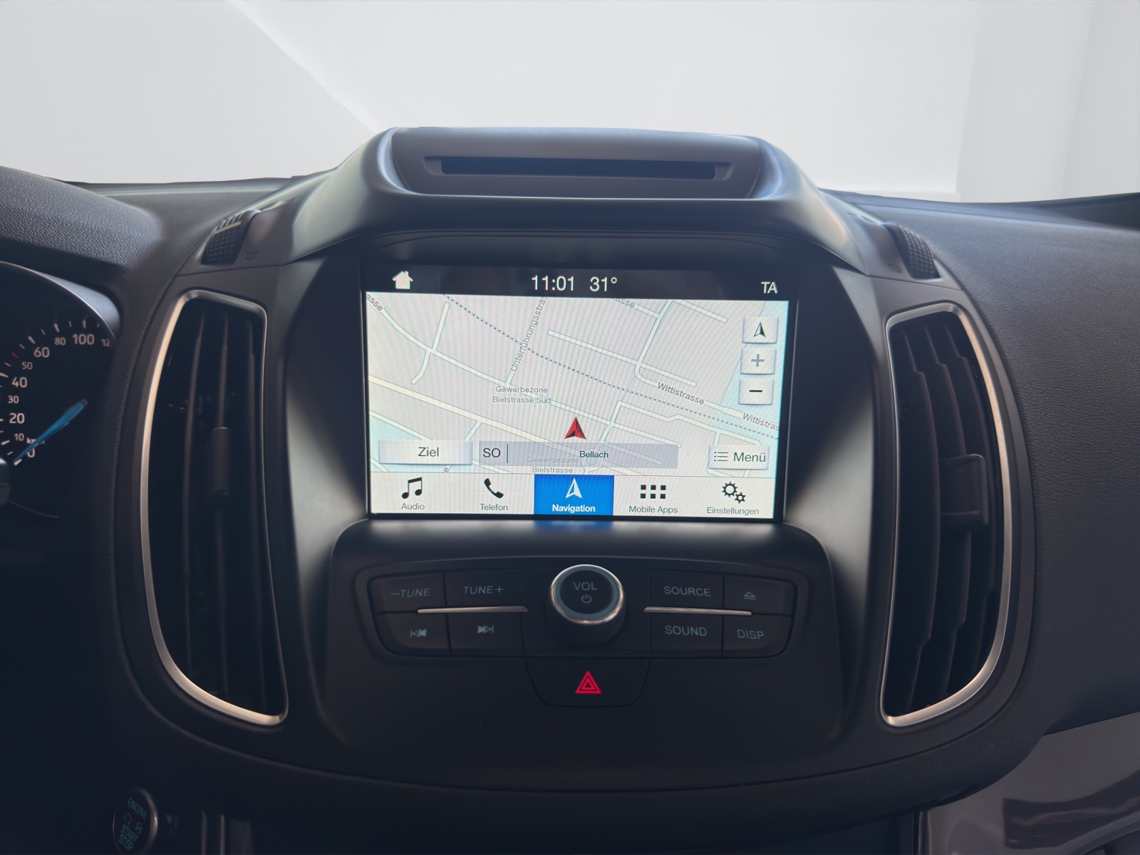 FORD C-Max 2.0 TDCi Titanium X PowerShift-image-18