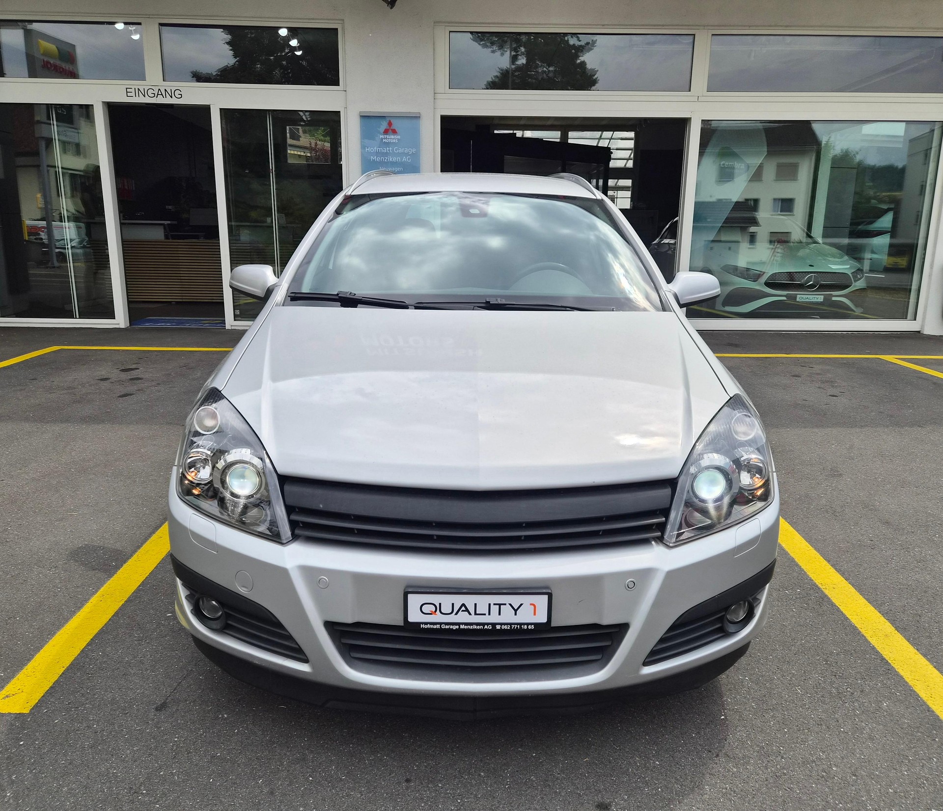 OPEL Astra Caravan 1.8i 16V 125 Silverline-image-1