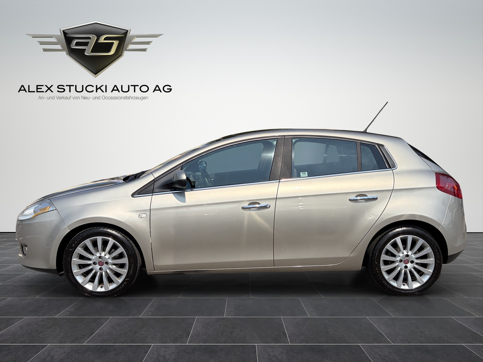 FIAT Bravo 1.4 16V Turbo Emotion-showroom-element-3