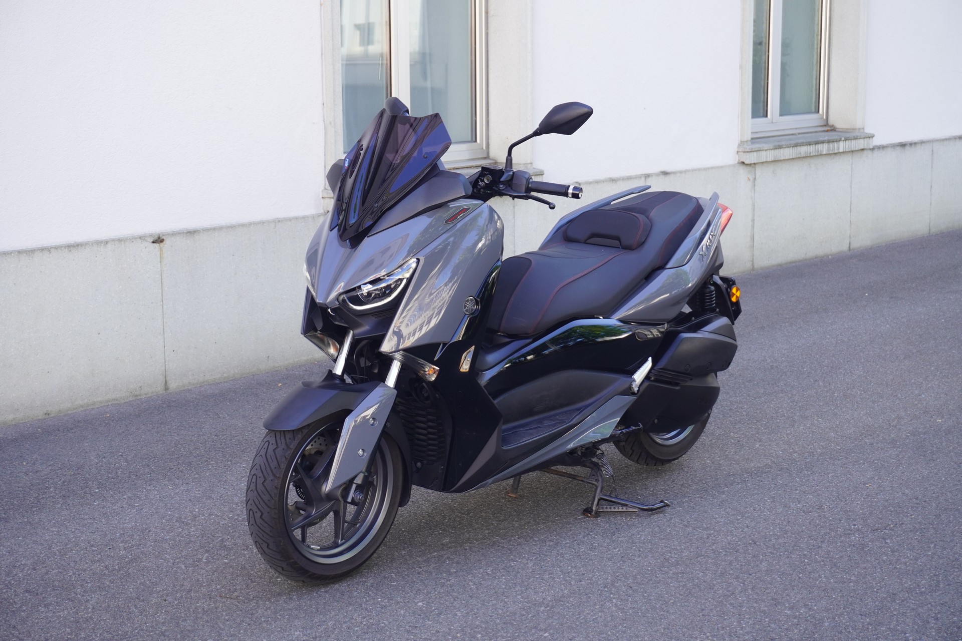YAMAHA X-Max 300 Tech Max-image-0