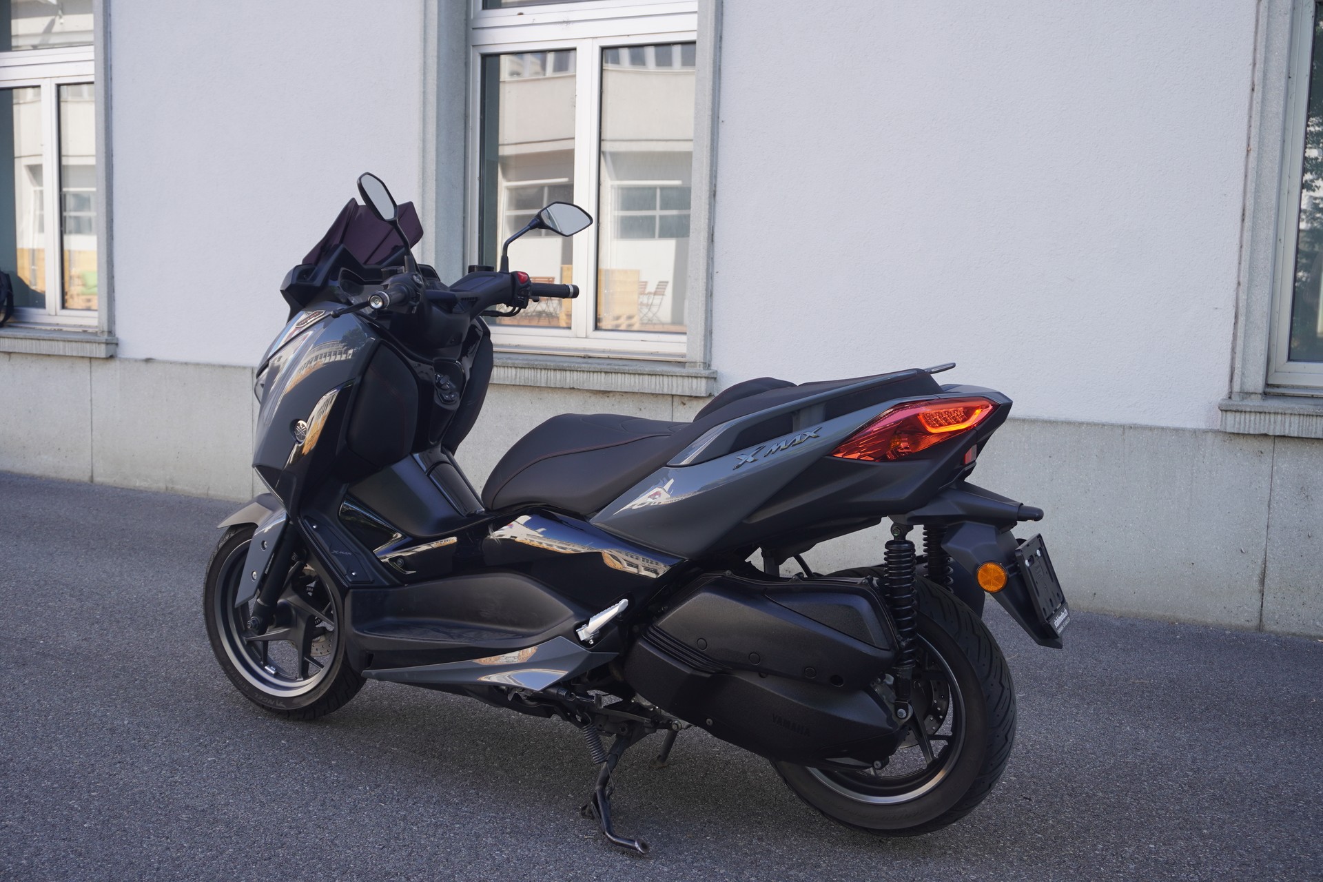 YAMAHA X-Max 300 Tech Max-image-3