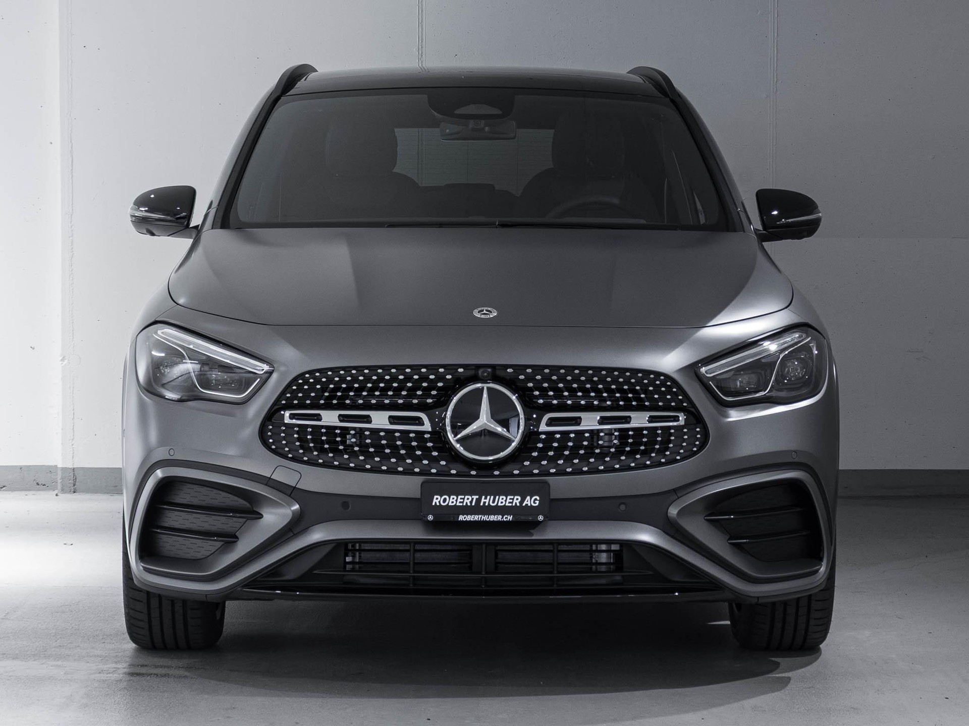 MERCEDES-BENZ GLA 220 d 4MATIC "Swiss Star"-image-2
