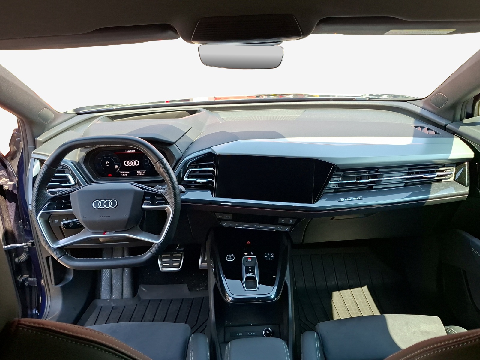 AUDI Q4 Sportback e-tron 50 quattro-image-8