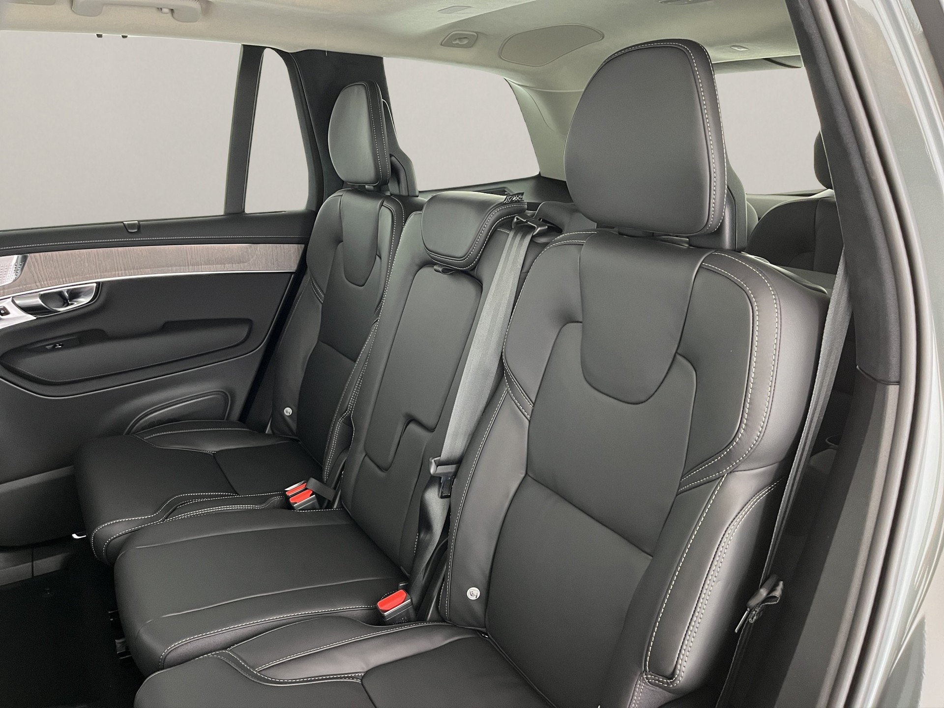 VOLVO XC90 2.0 T8 TE Ultra Dark eAWD-image-16