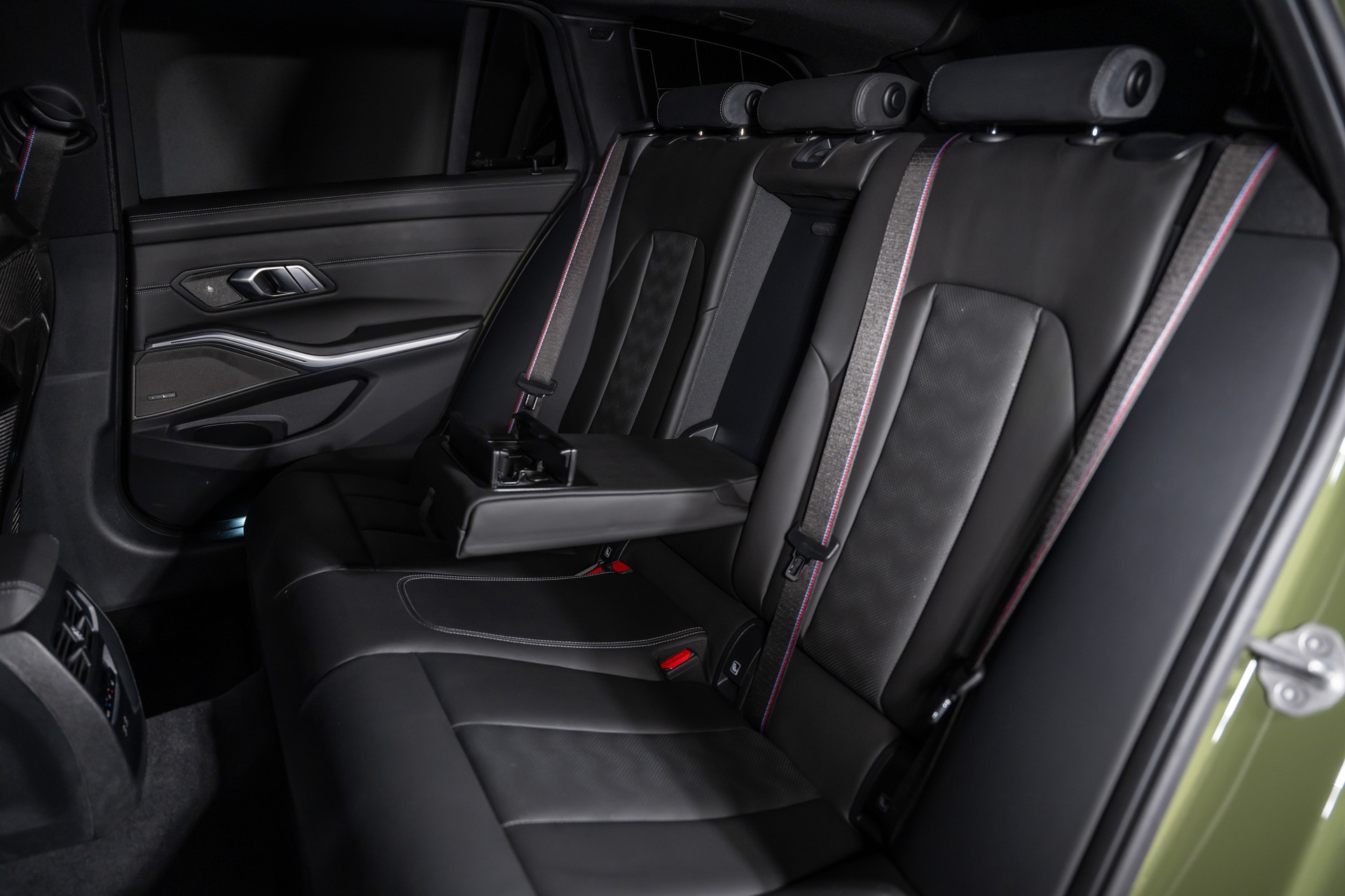 BMW M3 Touring xDrive Competition M-image-18