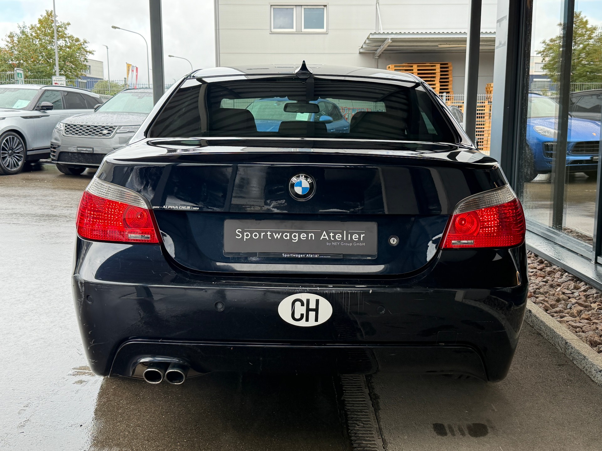 BMW 530xd M-Sportpaket-showroom-element-3