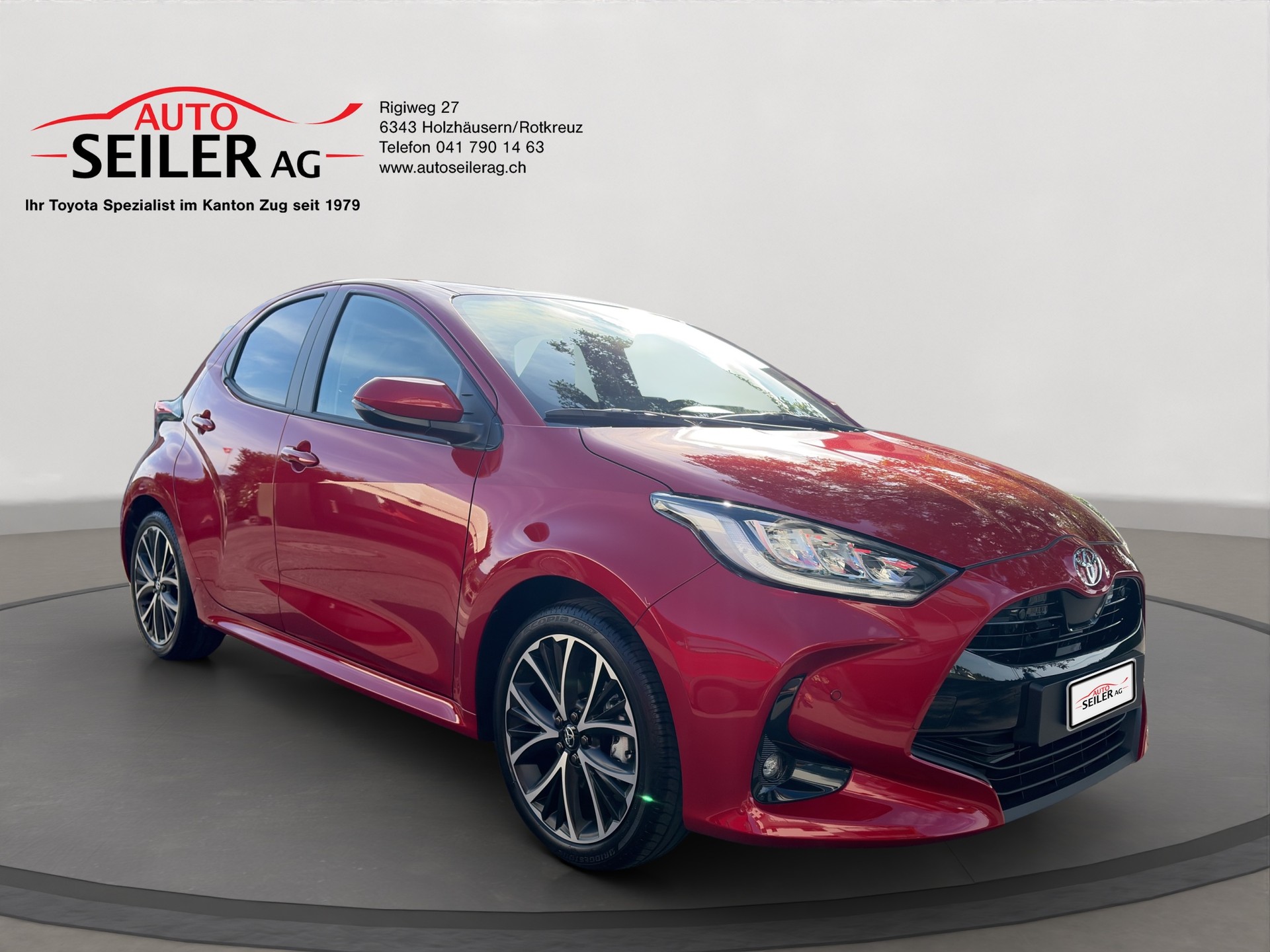 TOYOTA Yaris 1.5 Trend e-CVT-showroom-element-1