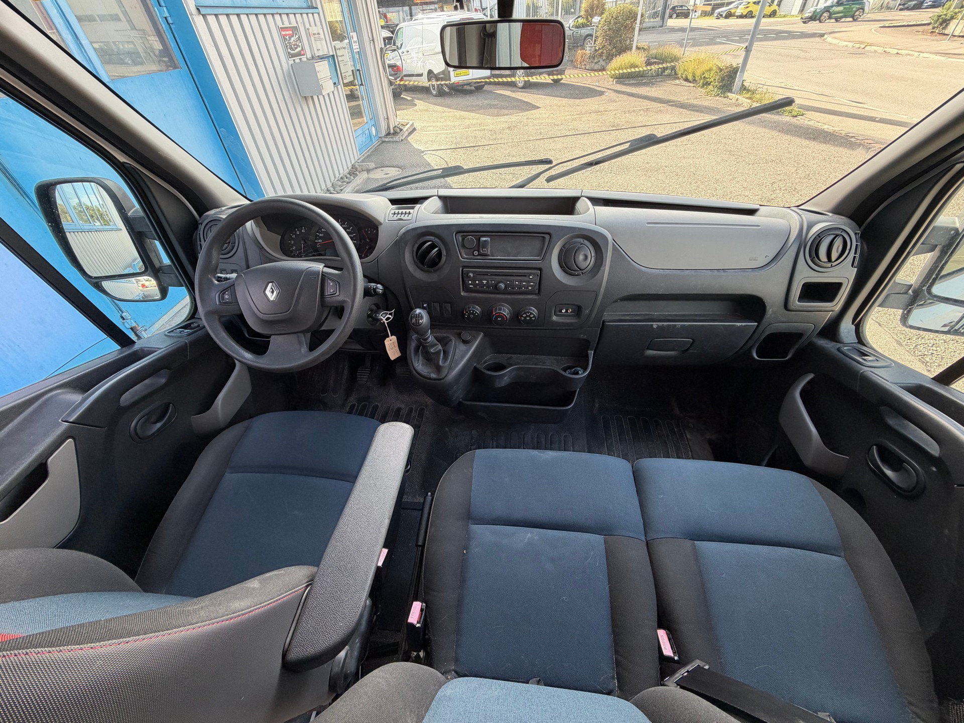 RENAULT MASTER dCi 125 14 Plätze-image-3