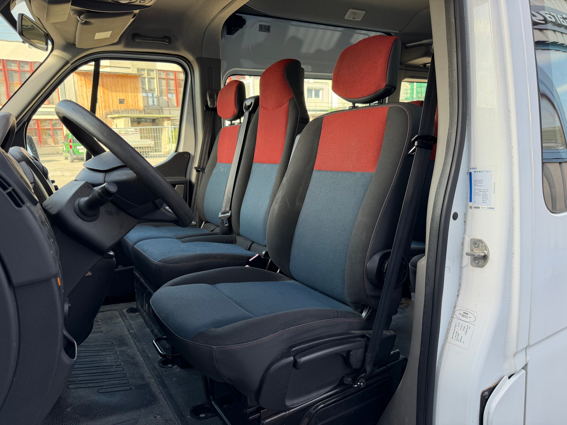 RENAULT MASTER dCi 125 14 Plätze-image-6