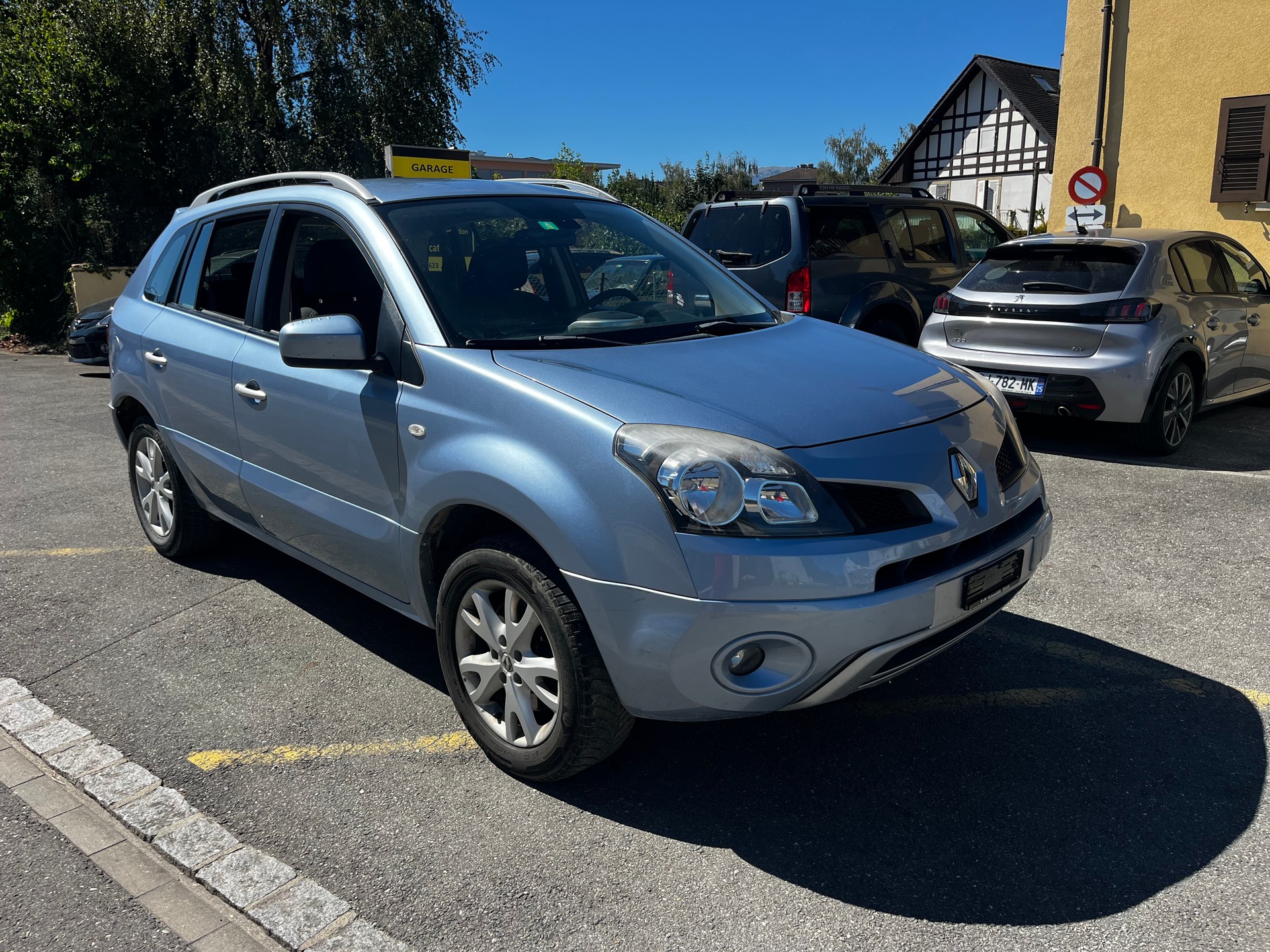 RENAULT Koleos 2.5 Dynamique Luxe 4x4