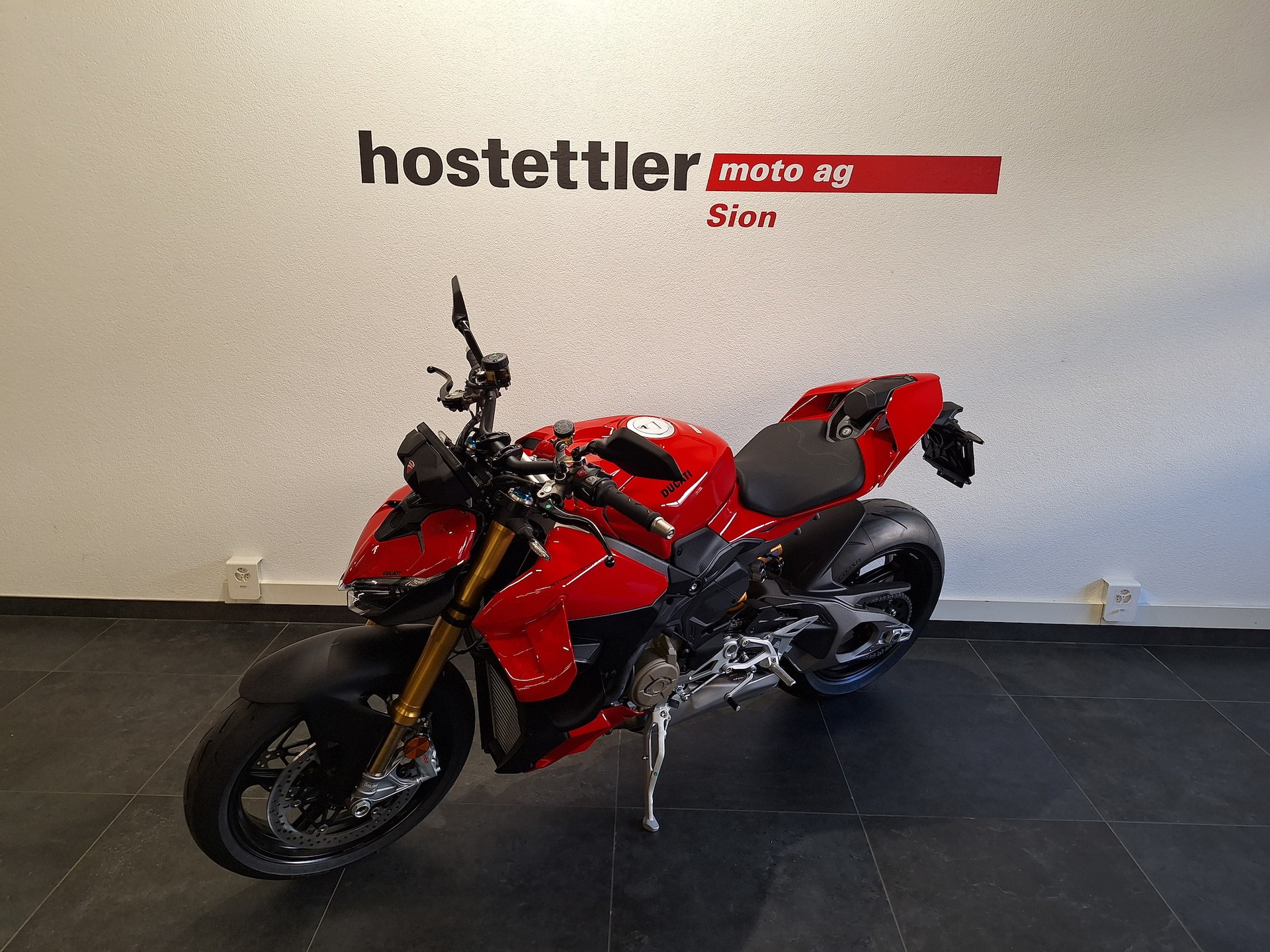 DUCATI Streetfighter V4 S-image-3
