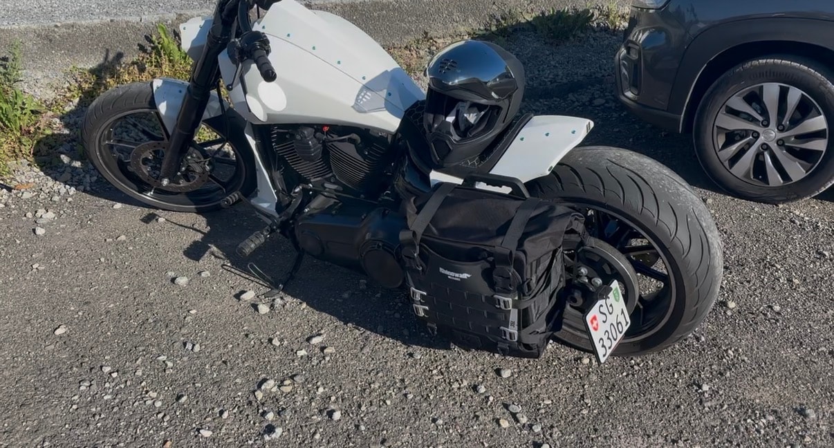 HARLEY-DAVIDSON Breakout 103-image-5