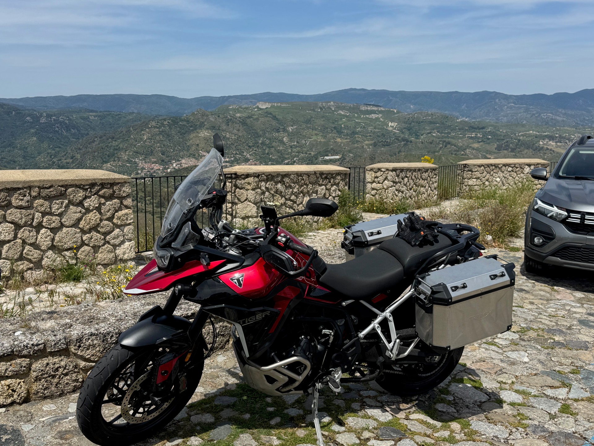 TRIUMPH 900 GT PRO-image-6