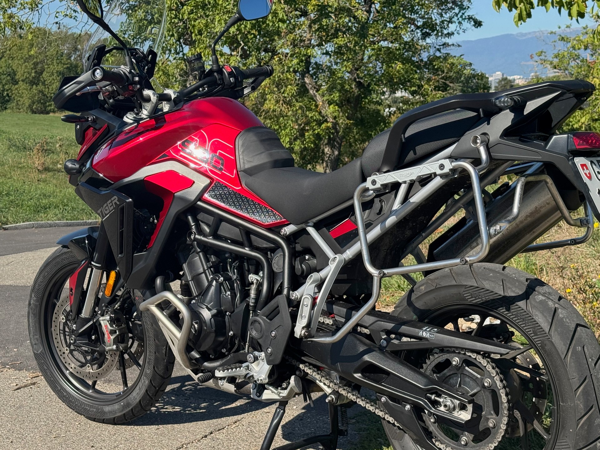 TRIUMPH 900 GT PRO-image-2