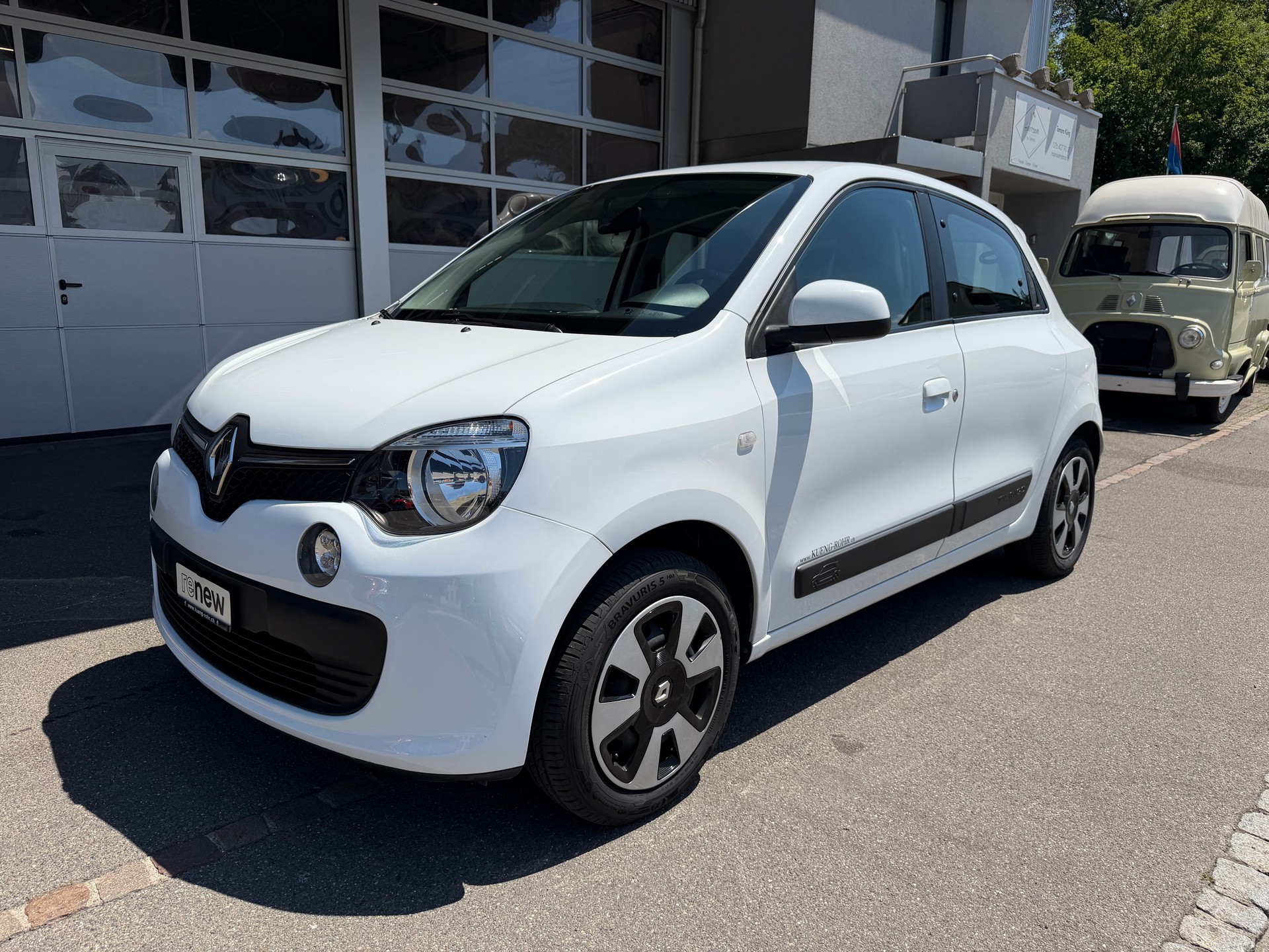 RENAULT Twingo 0.9 TCe 90 City-showroom-element-1