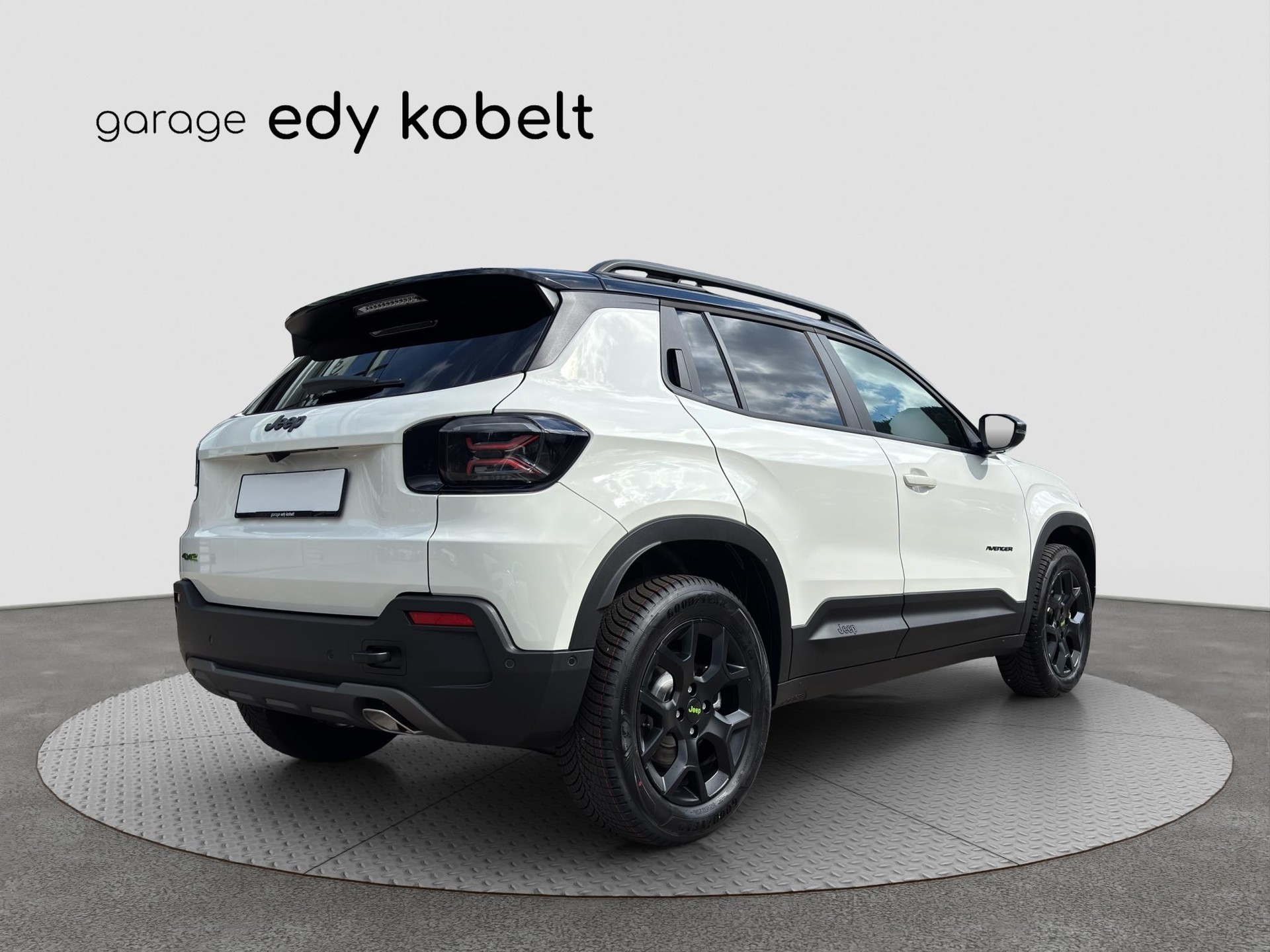 JEEP Avenger 1.2 MHEV Overland 4xe-image-20