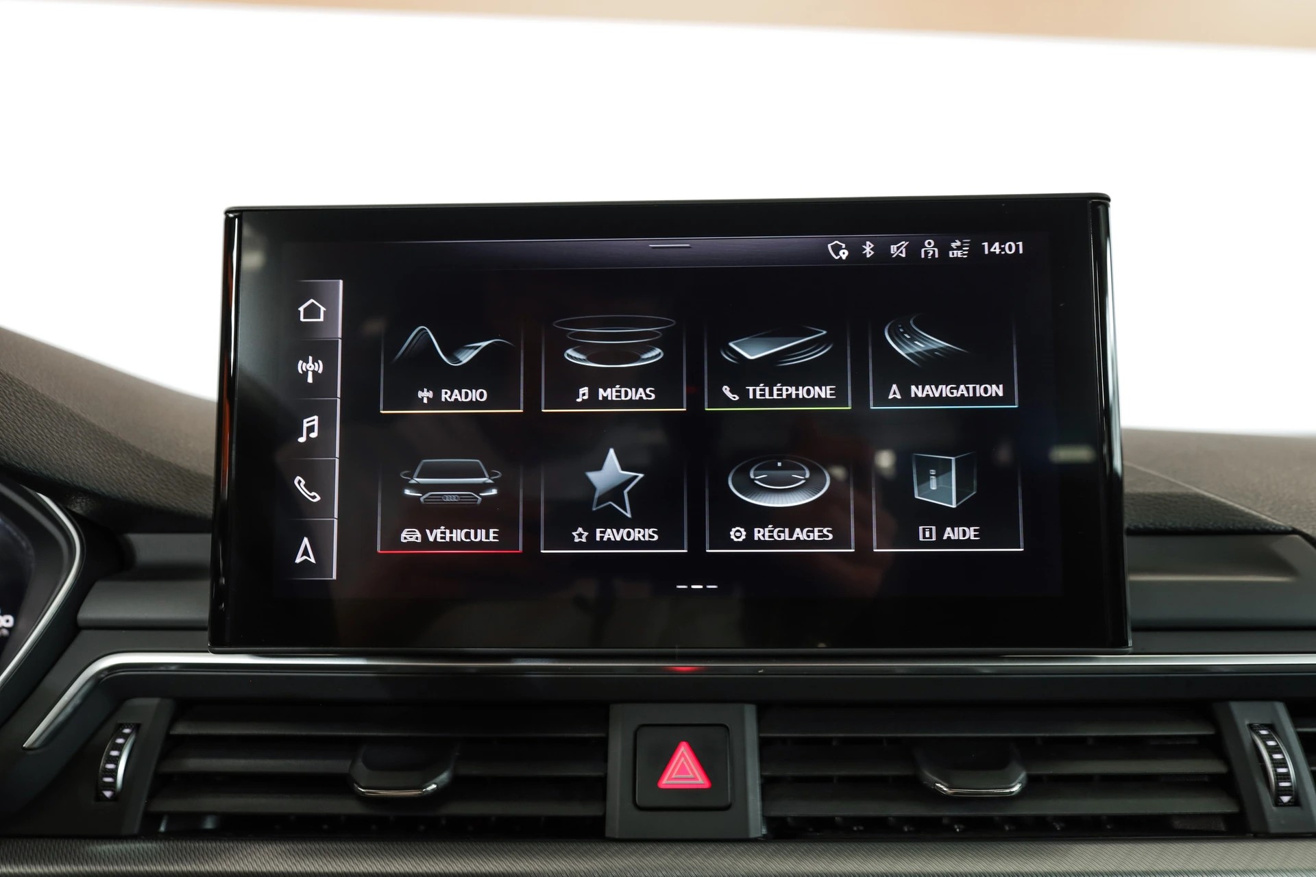 AUDI A4 Avant 40 TDI advanced quattro S-tronic Head-Up / Bang & Olufsen / Virtual Cockpit-image-14