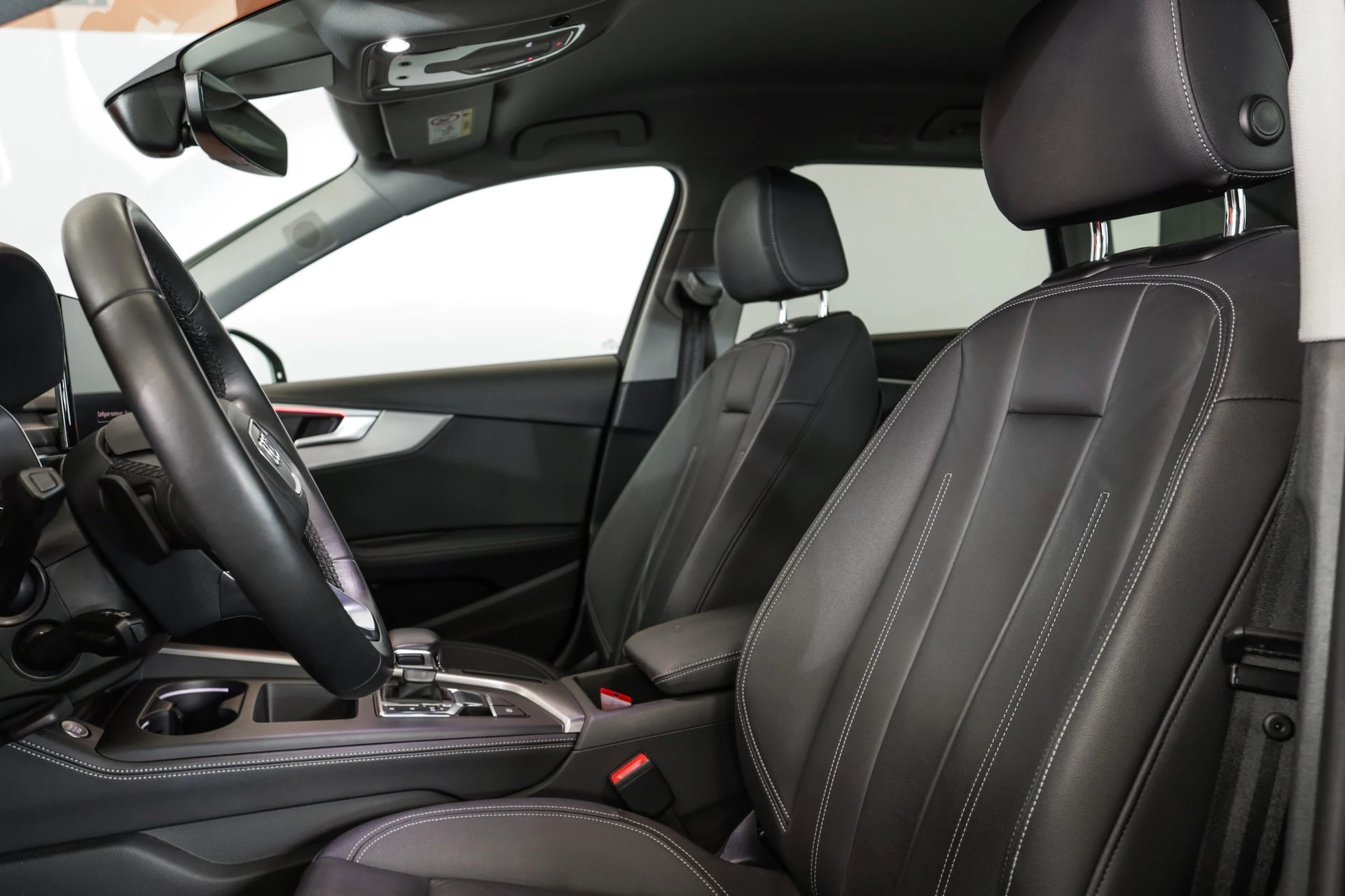AUDI A4 Avant 40 TDI advanced quattro S-tronic Head-Up / Bang & Olufsen / Virtual Cockpit-image-21