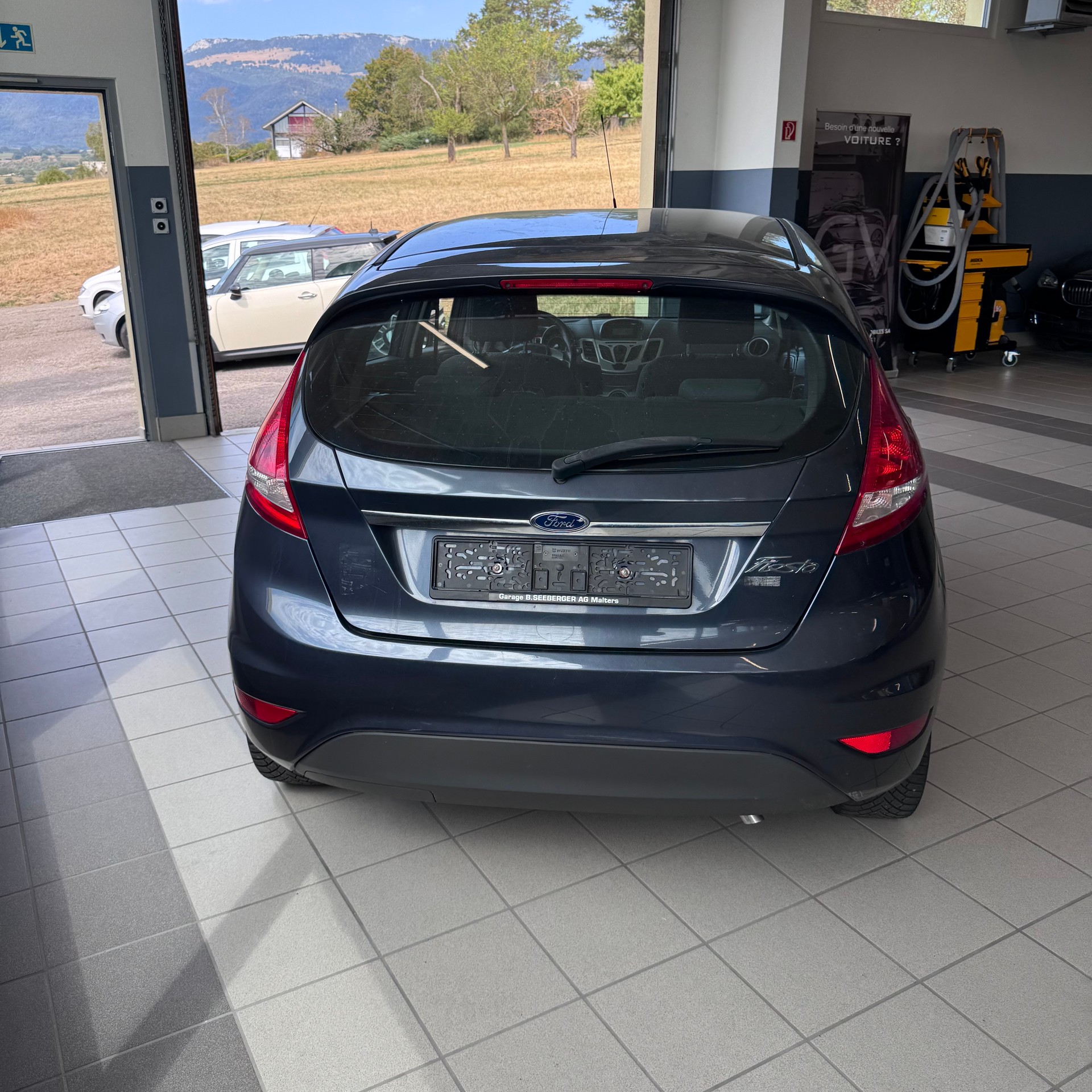 FORD Fiesta 1.25 16V Ambiente-image-4