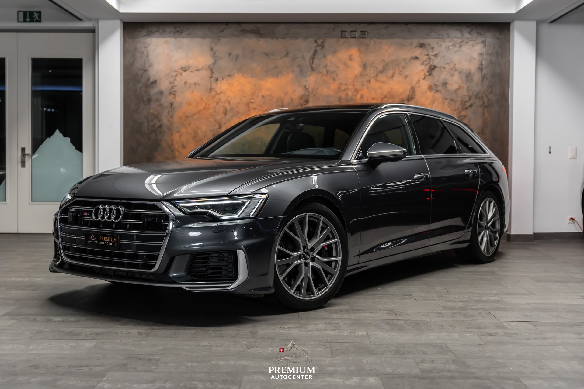 AUDI S6 Avant 3.0 TDI quattro tiptronic *Matrix*Panorama*Fahrassistenz*