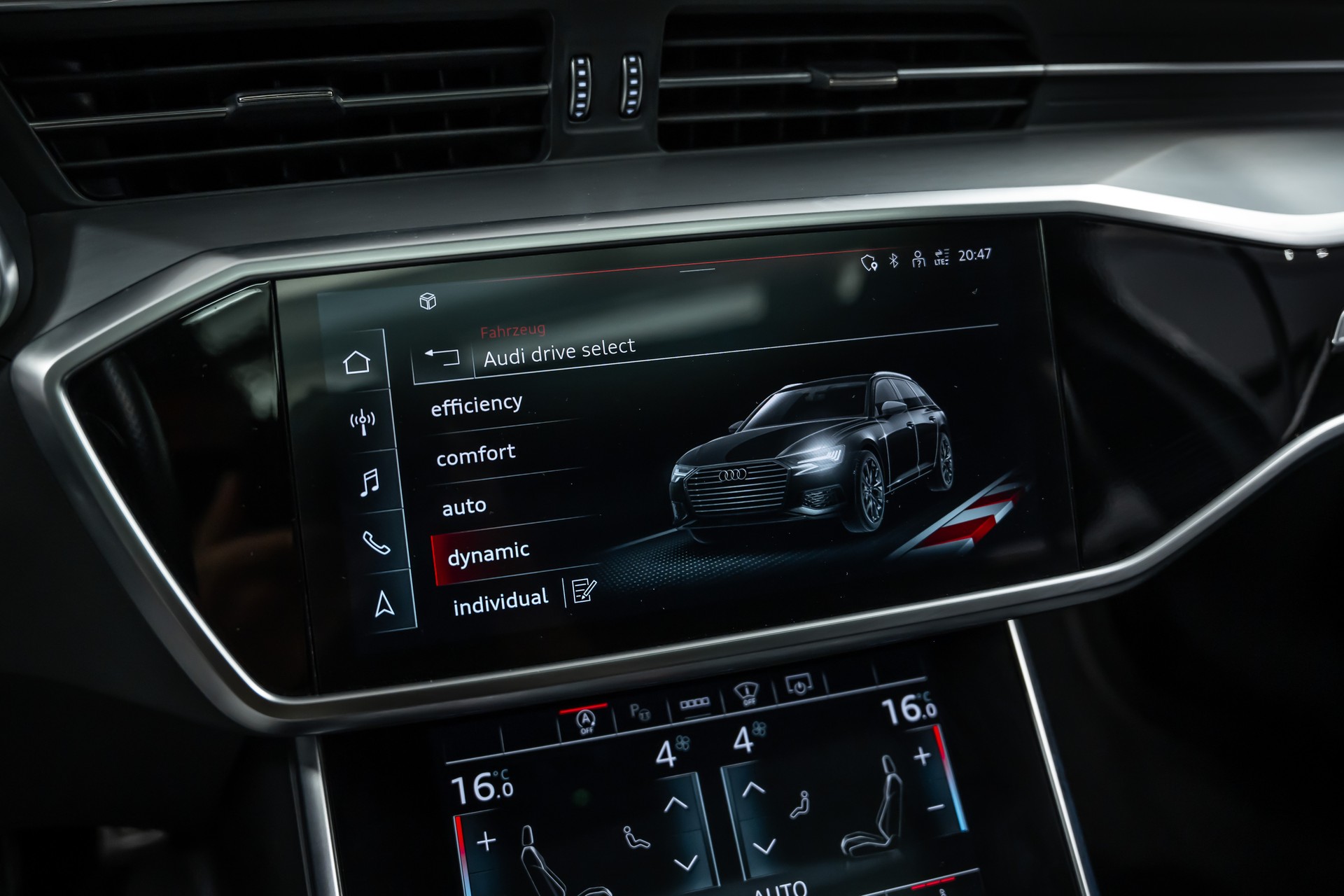 AUDI S6 Avant 3.0 TDI quattro tiptronic *Matrix*Panorama*Fahrassistenz*-image-29