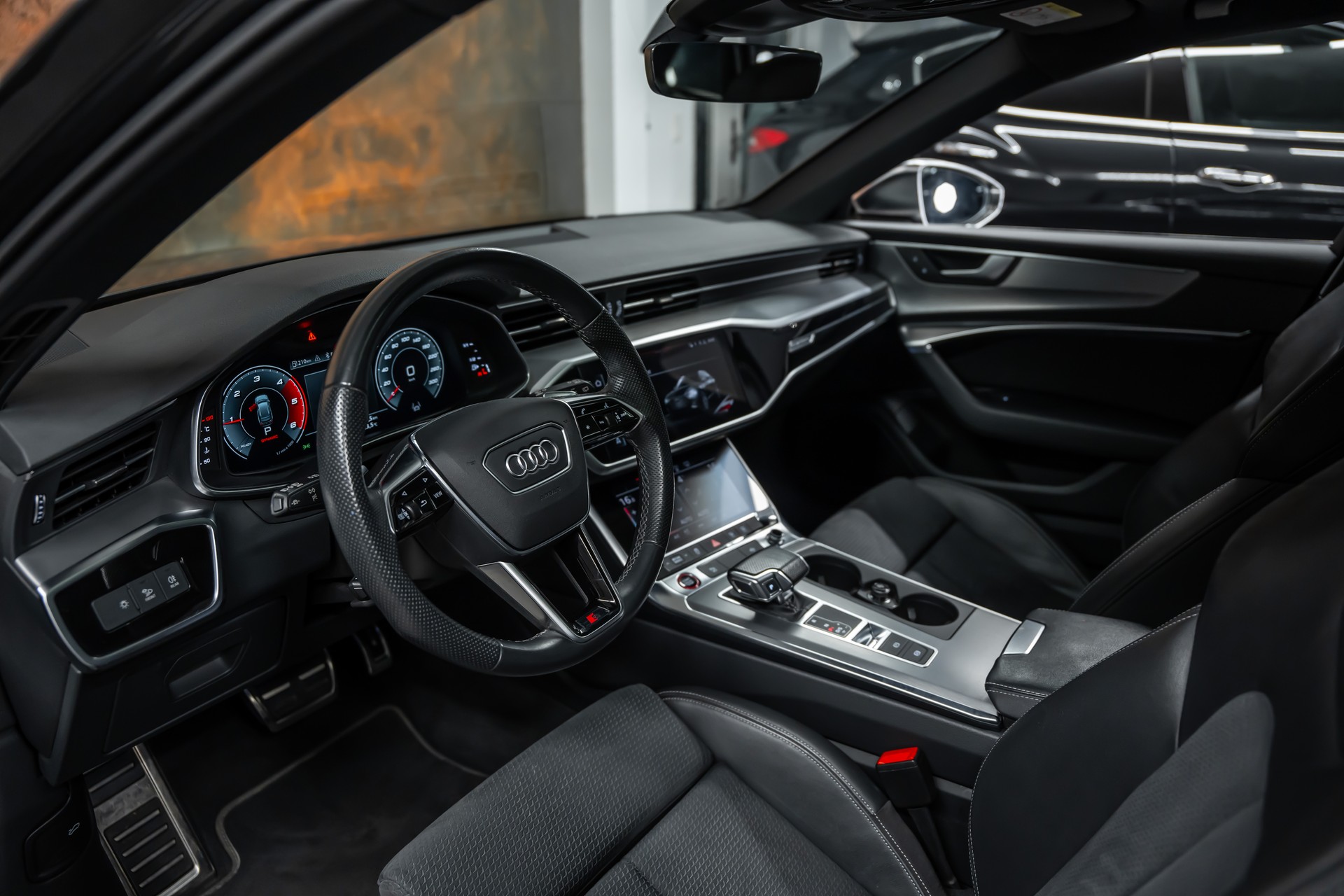 AUDI S6 Avant 3.0 TDI quattro tiptronic *Matrix*Panorama*Fahrassistenz*-image-10