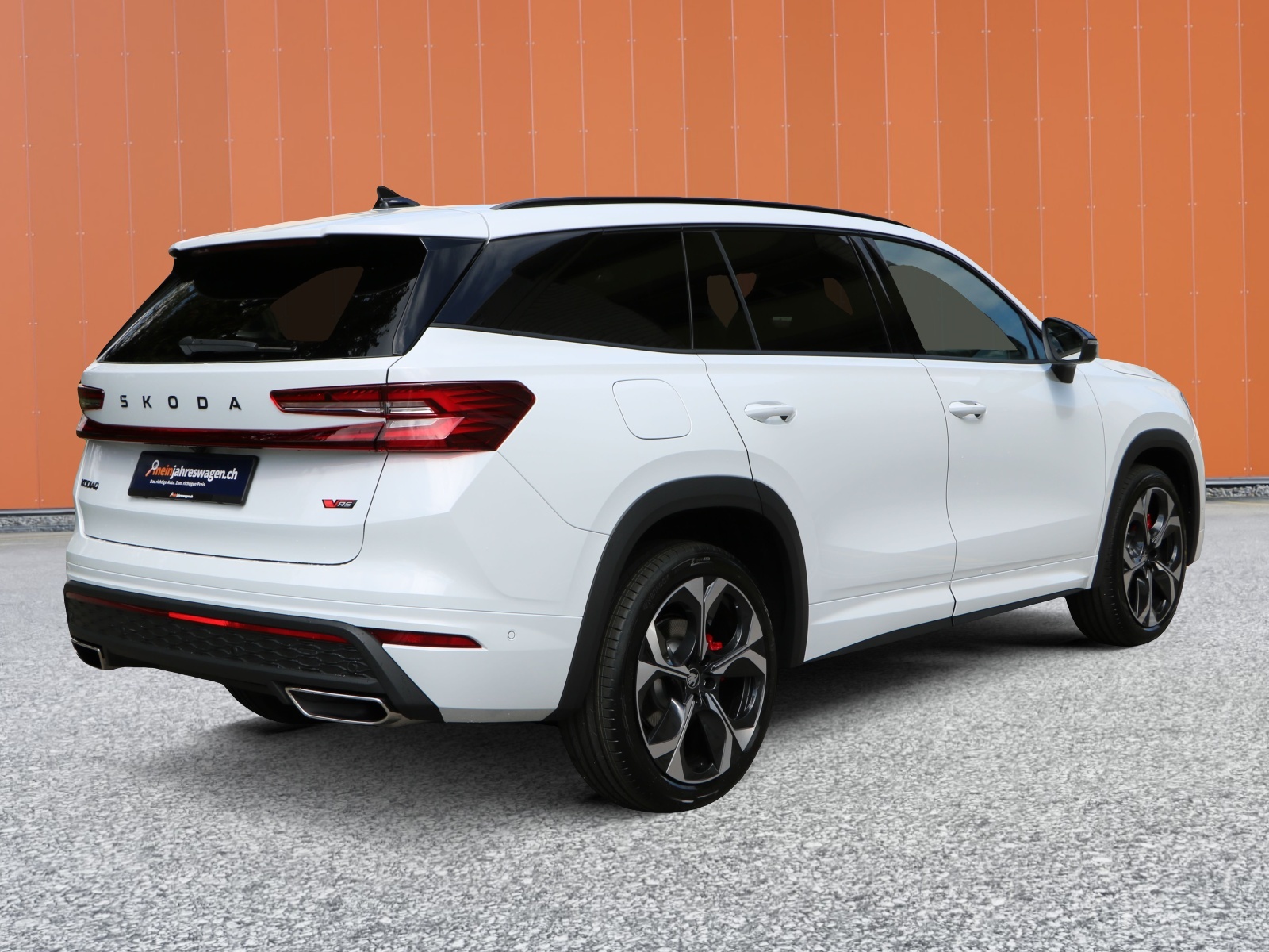 SKODA Kodiaq 2.0 TSI RS 4x4-showroom-element-1