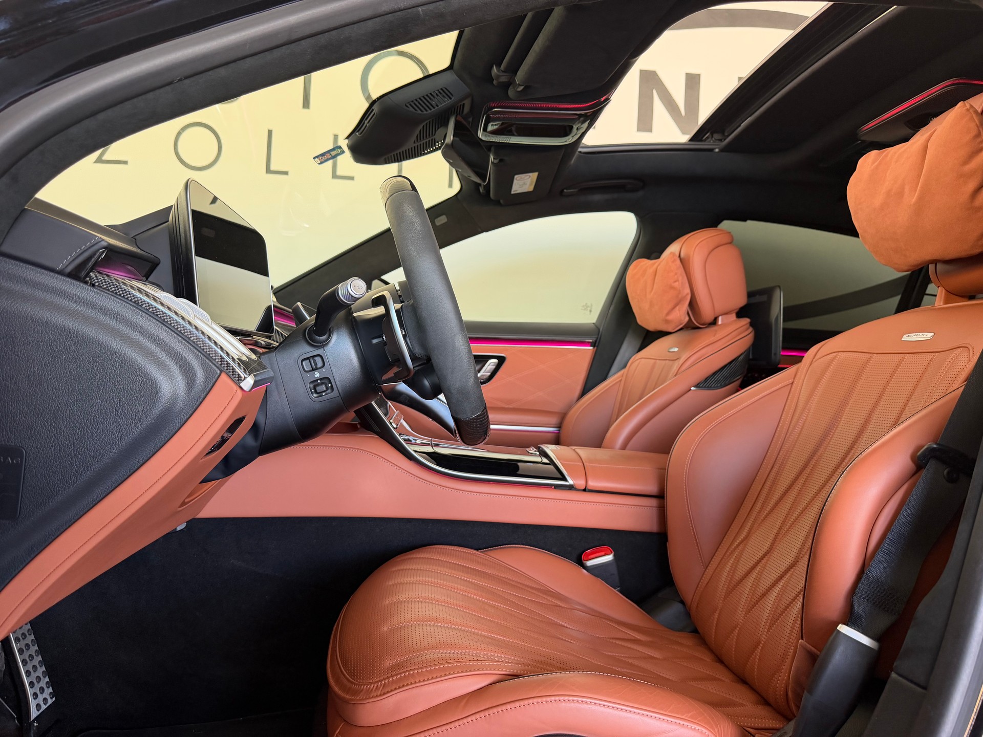 MERCEDES-BENZ E PERFORMANCE-image-6