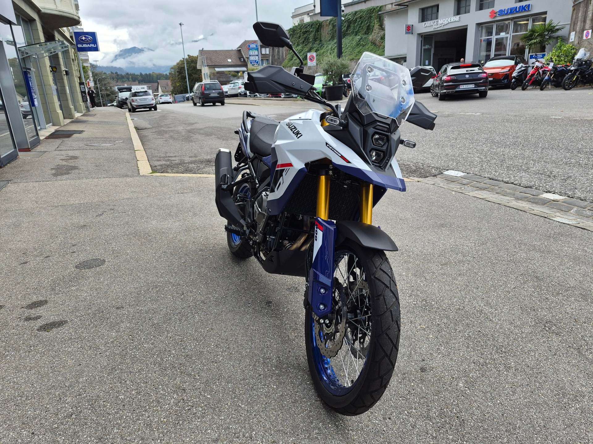 SUZUKI DL 800 DE-image-1