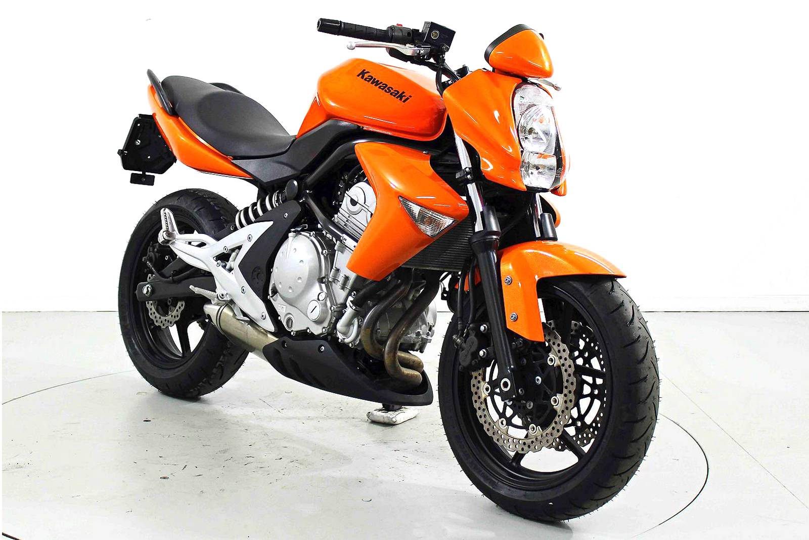 KAWASAKI ER-6n-image-1