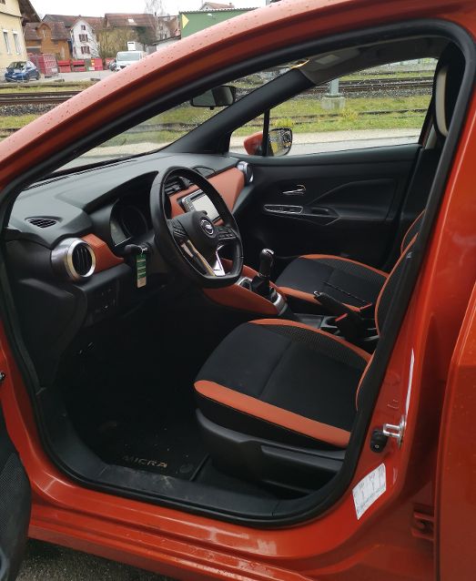 NISSAN Micra 0.9 IG-T tekna-image-8