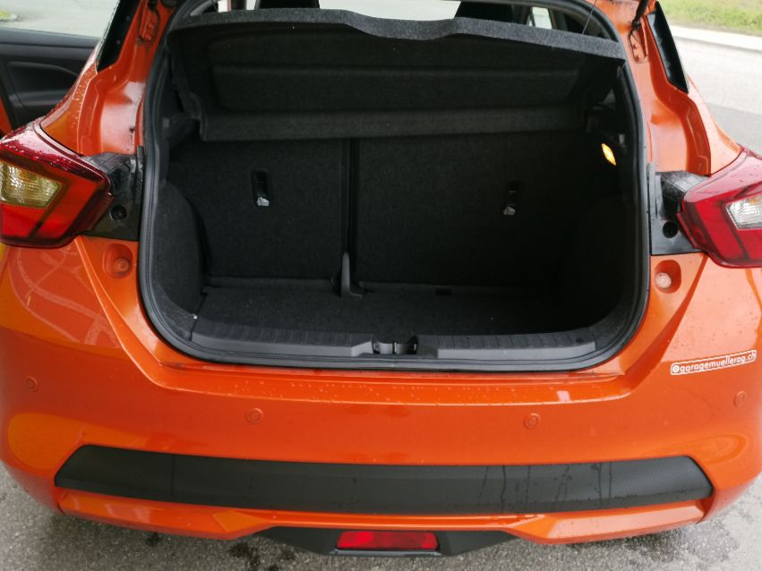 NISSAN Micra 0.9 IG-T tekna-image-6