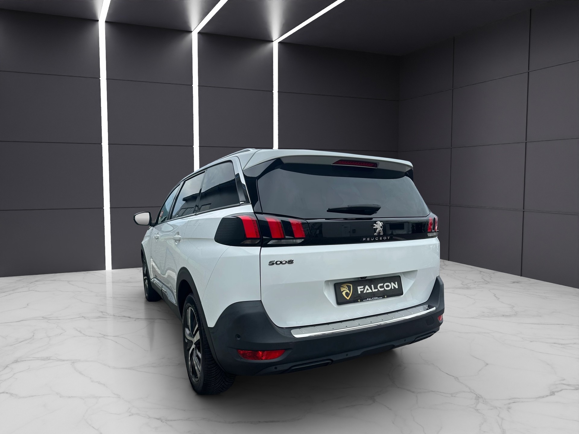 PEUGEOT 5008 1.2 Pure Tech Allure EAT-showroom-element-2