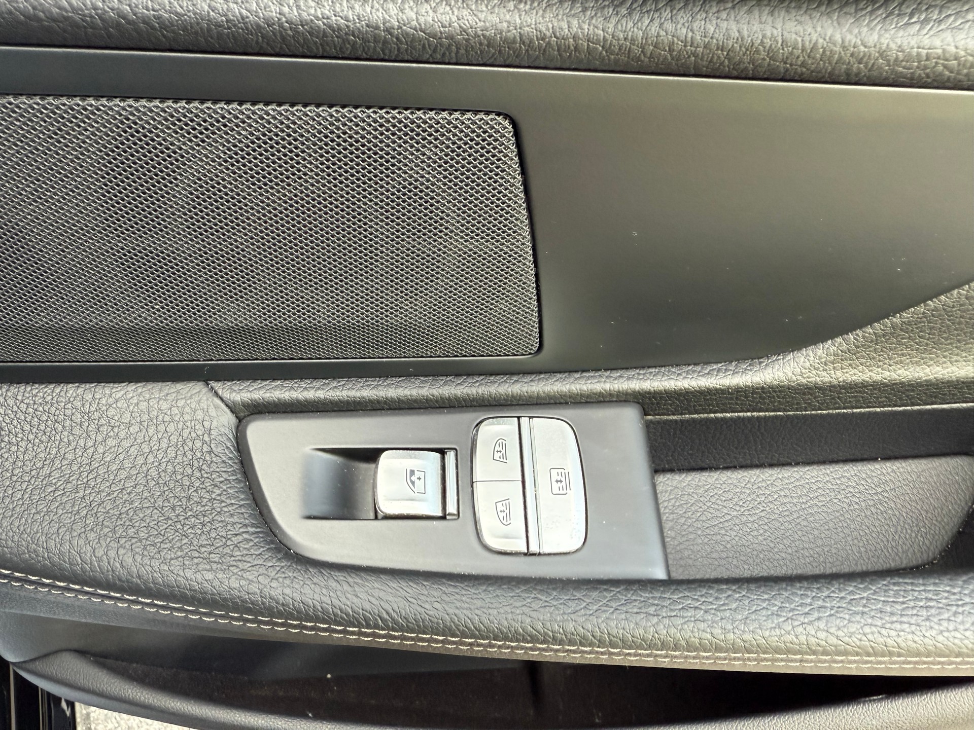 BMW 730d xDrive Steptronic-image-8