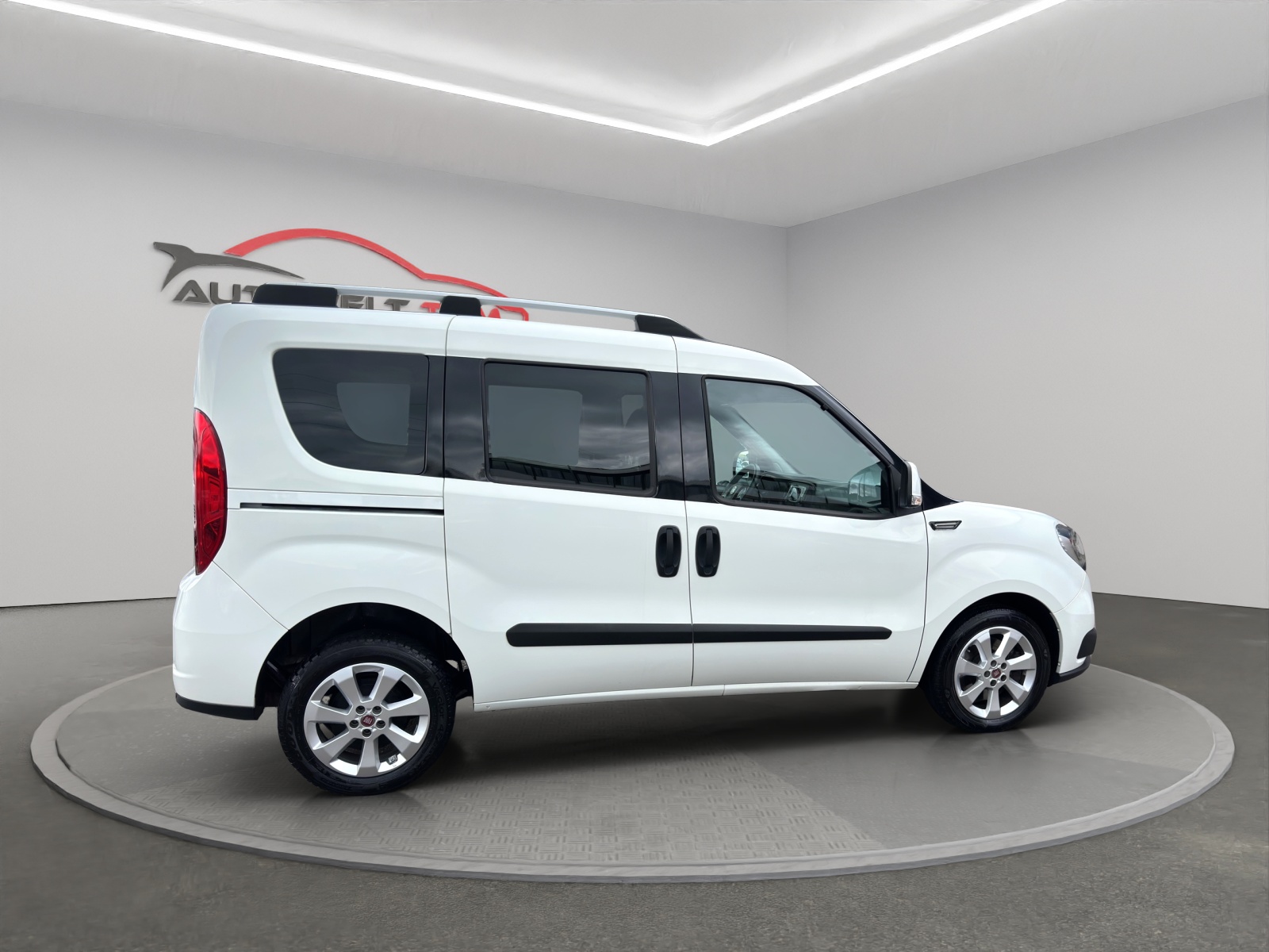 FIAT Doblò 2.0 JTD Emotion-image-5