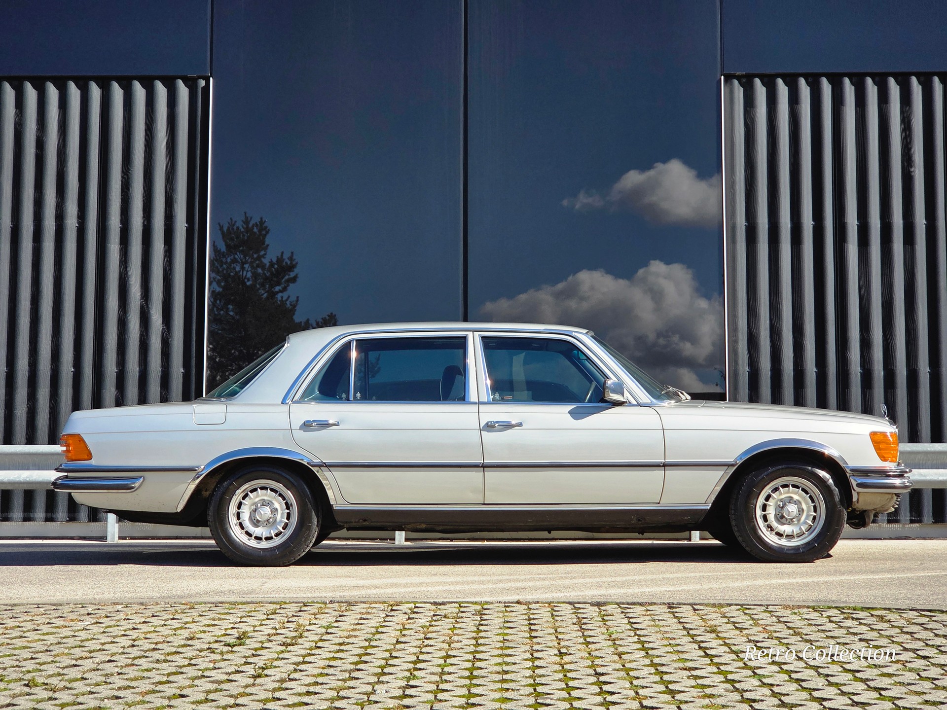 MERCEDES-BENZ 450 SEL 6.9 W116 - voiture CH - superbe état d'origine - 2 propriétaires - expertise vétéran du jour-image-3