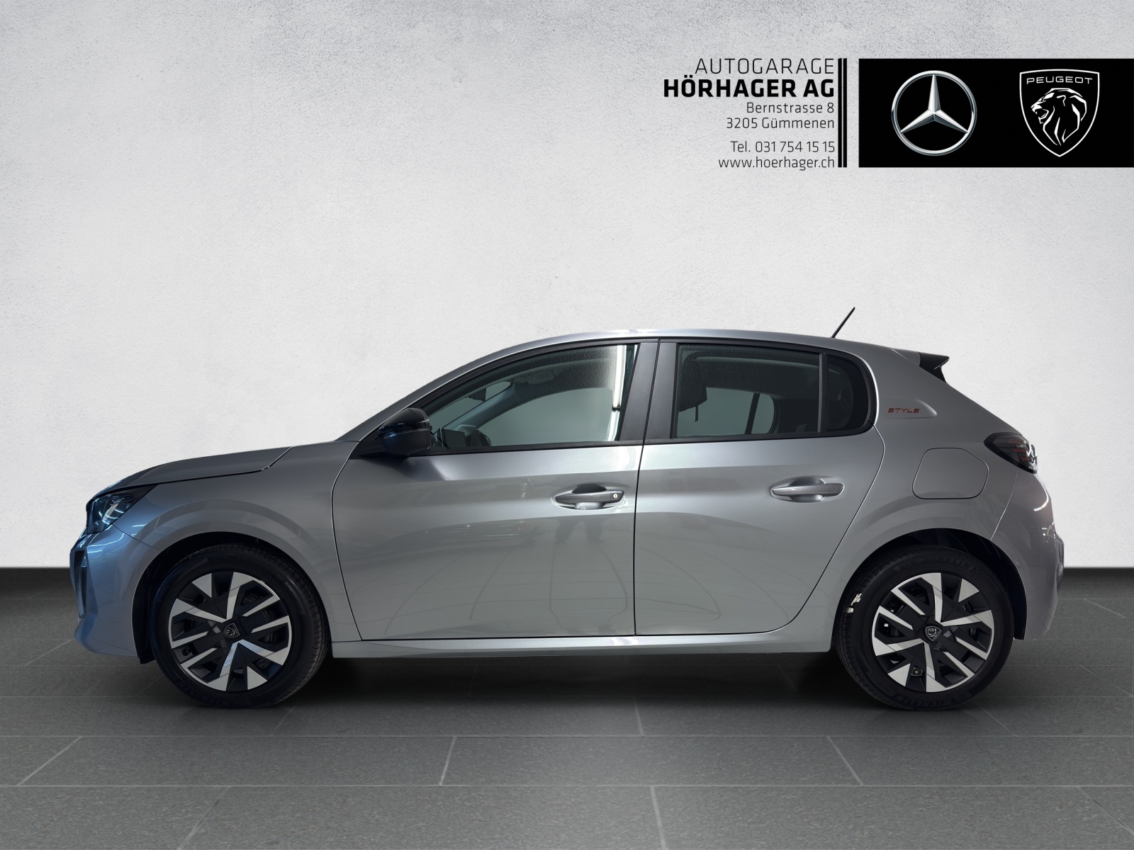 PEUGEOT 208 1.2 PureTech Style-image-5