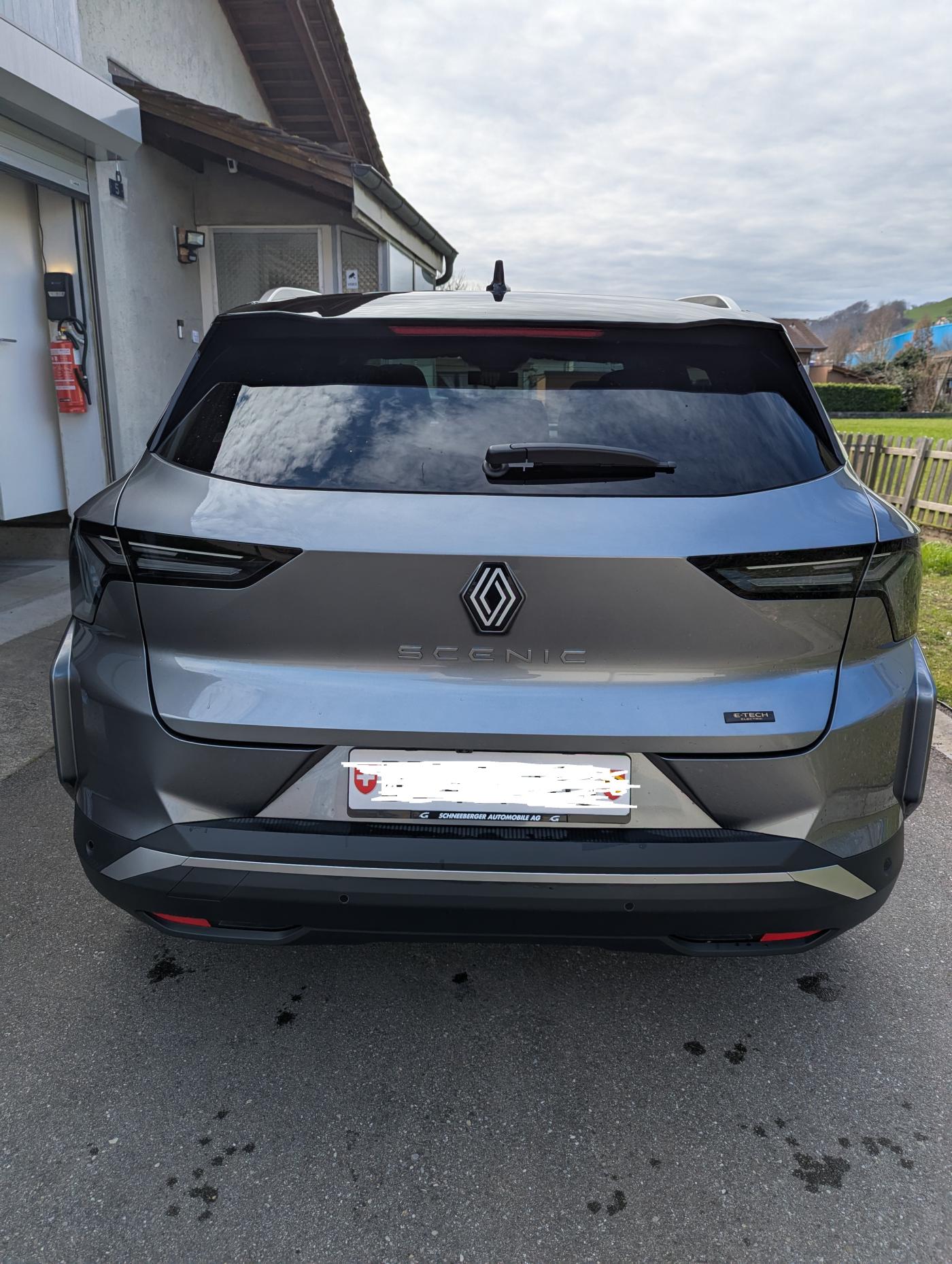 RENAULT Scénic E-Tech Long Range Iconic-showroom-element-3